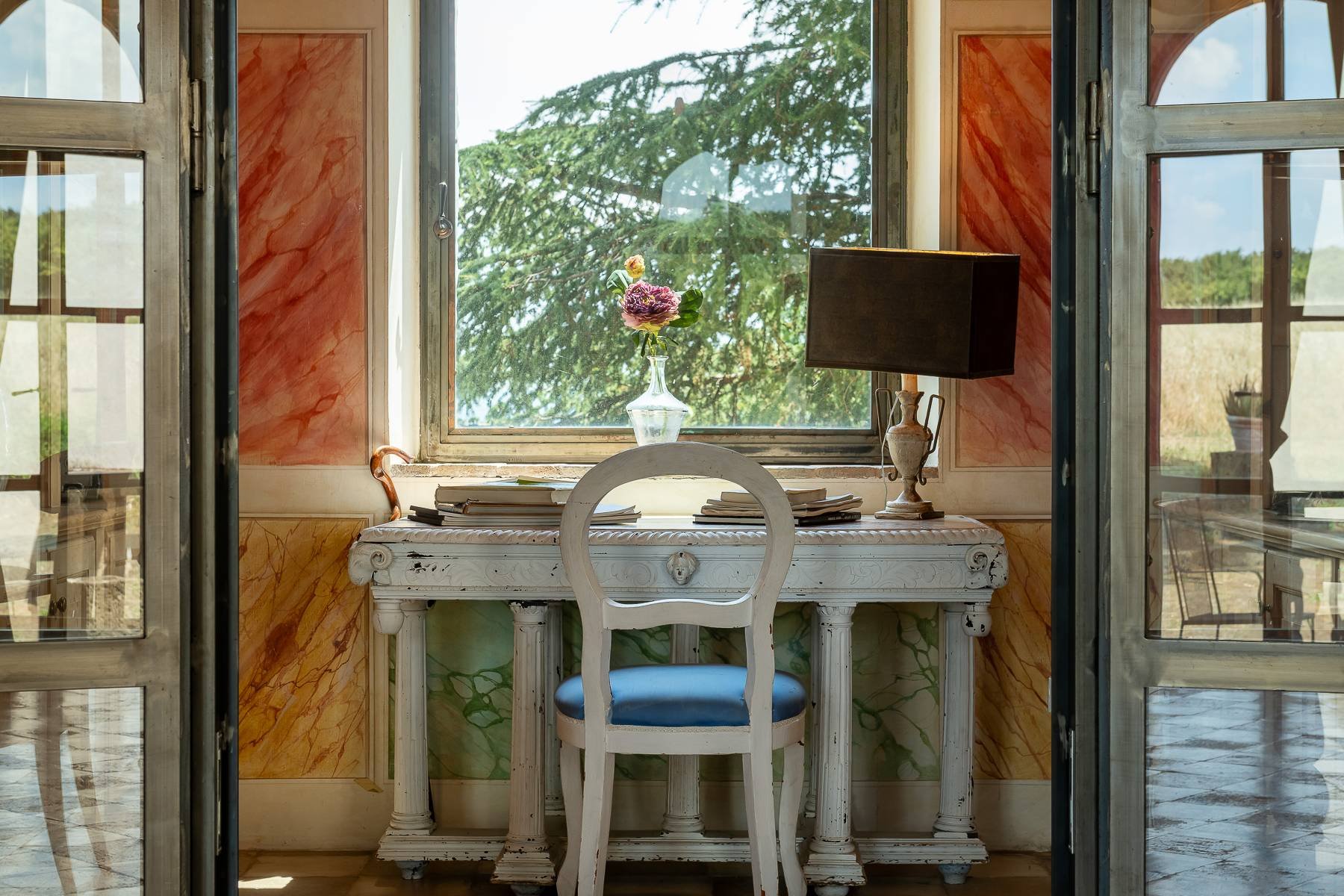 francis-york-torre-del-falco-restored-farmhouse-ronciglione-italy-21.jpg