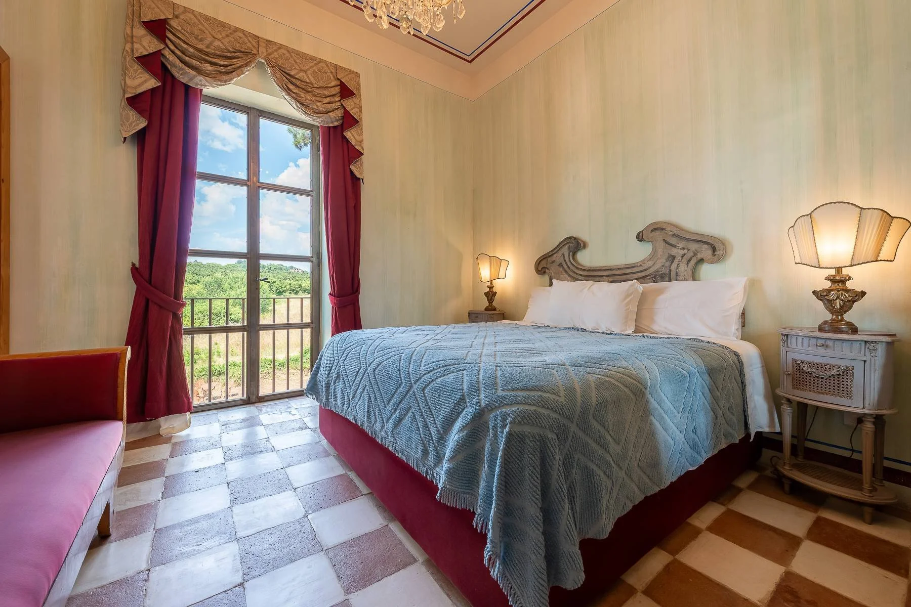 francis-york-torre-del-falco-restored-farmhouse-ronciglione-italy-22.jpg