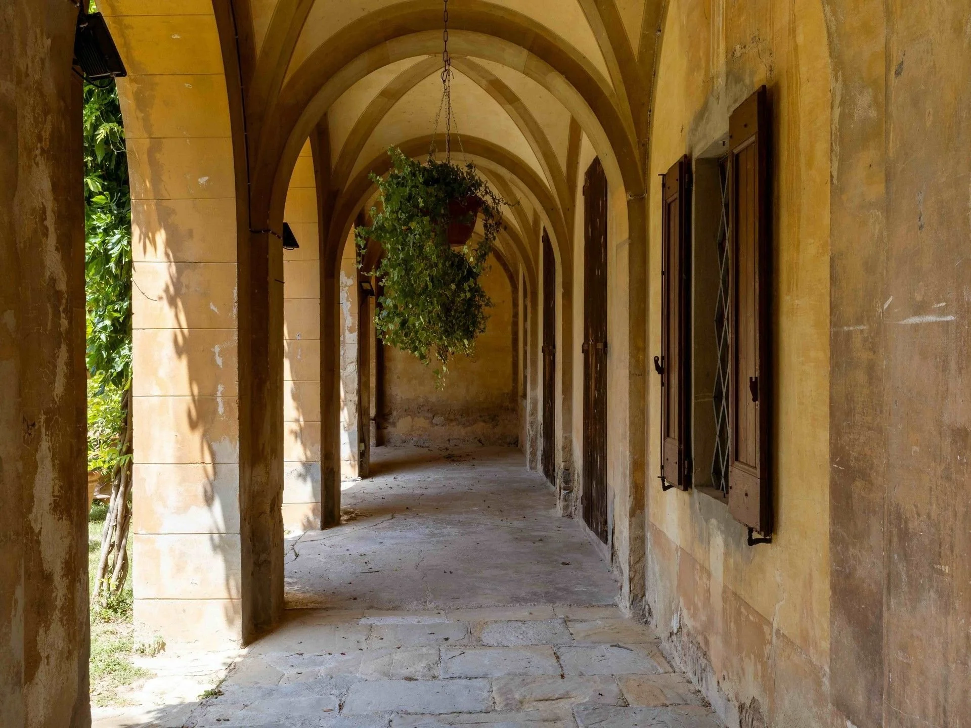 francis-york-medieval-tuscan-villa-villa-di-striano-florence-grotto-limonaia-19.jpg