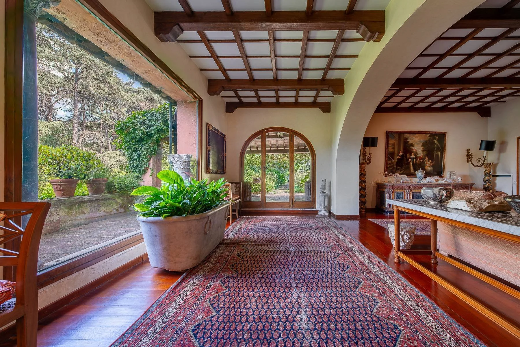 francis-york-rome-former-villa-sophia-loren27.jpg