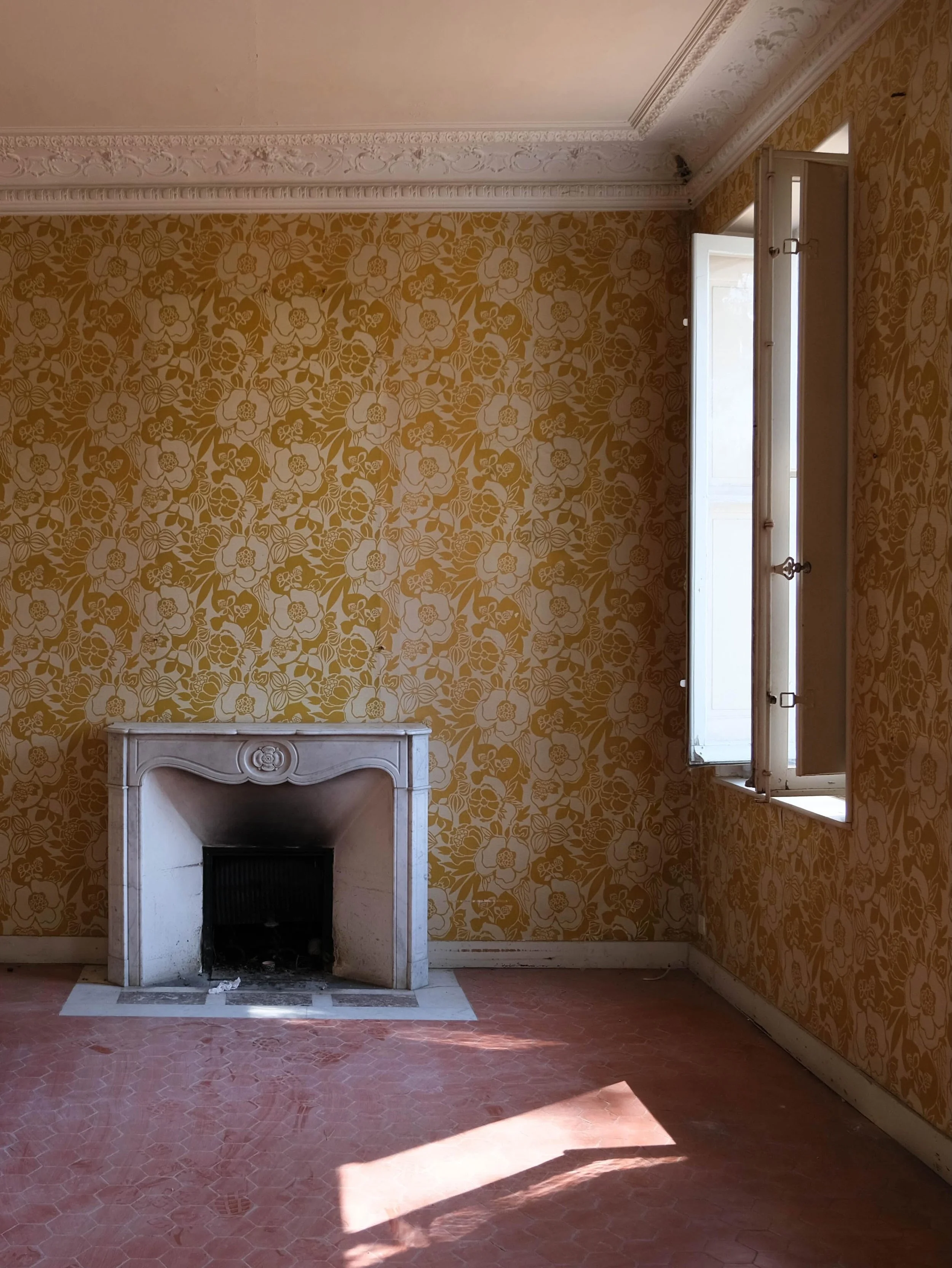 francis-york-pink-18th-century-bastide-cassis-french-riviera-6.jpg