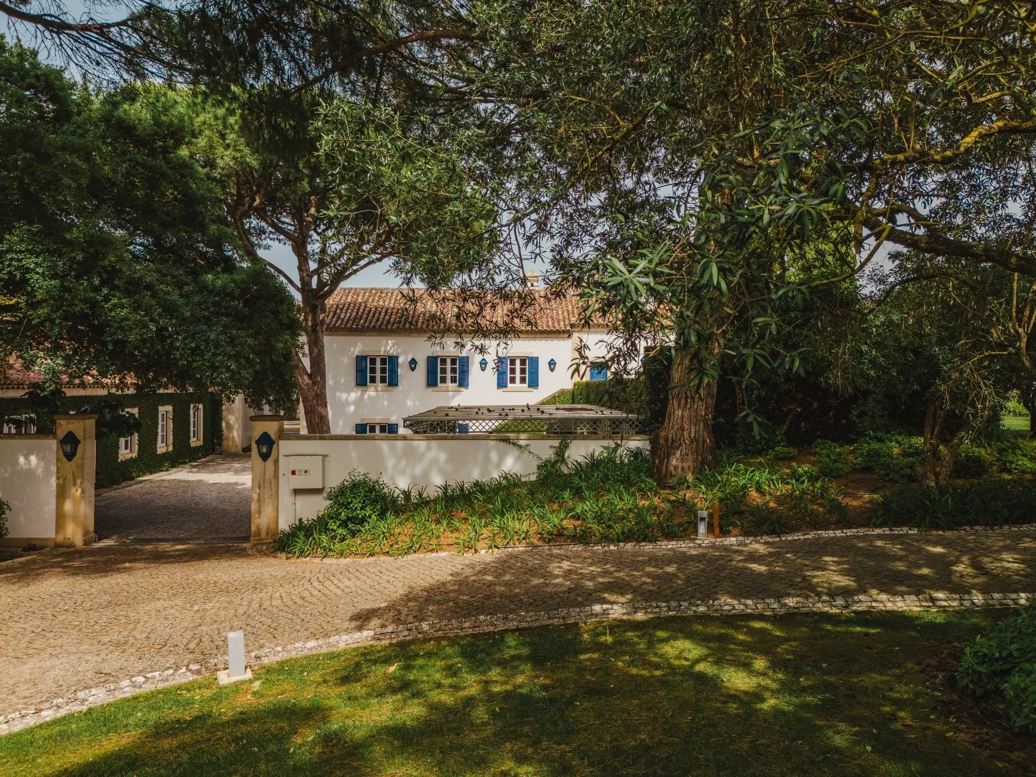 francis-york-quinta-beatriz-patino-portuguese-riviera-97.jpg