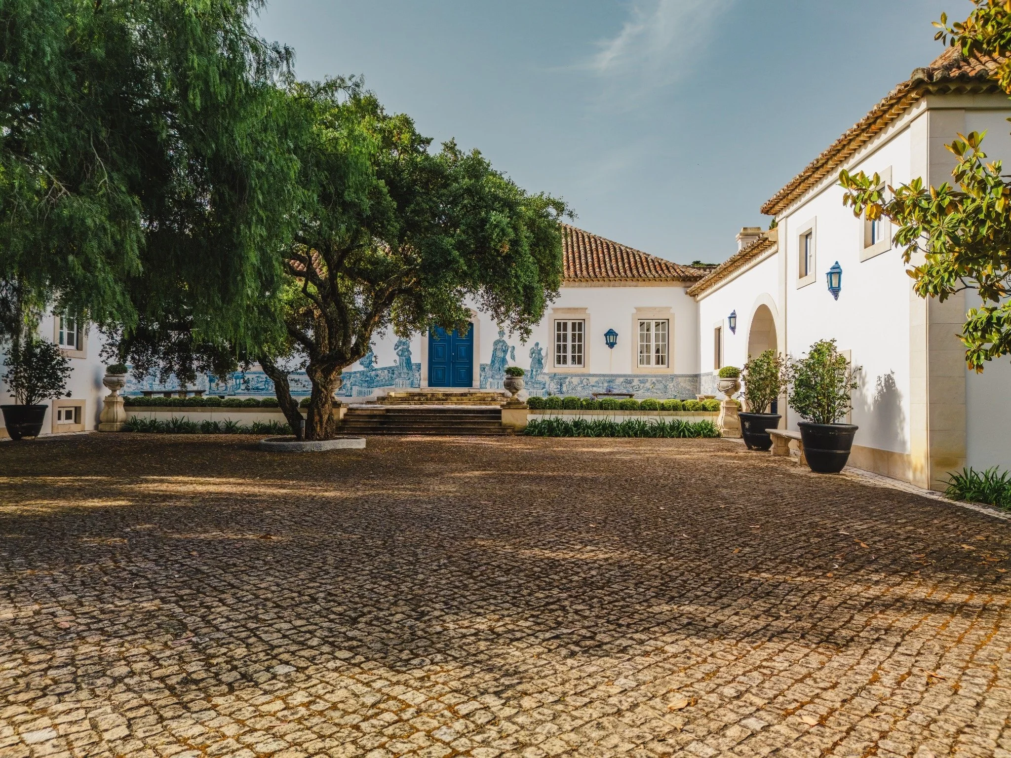 francis-york-quinta-beatriz-patino-portuguese-riviera-30(1).jpg