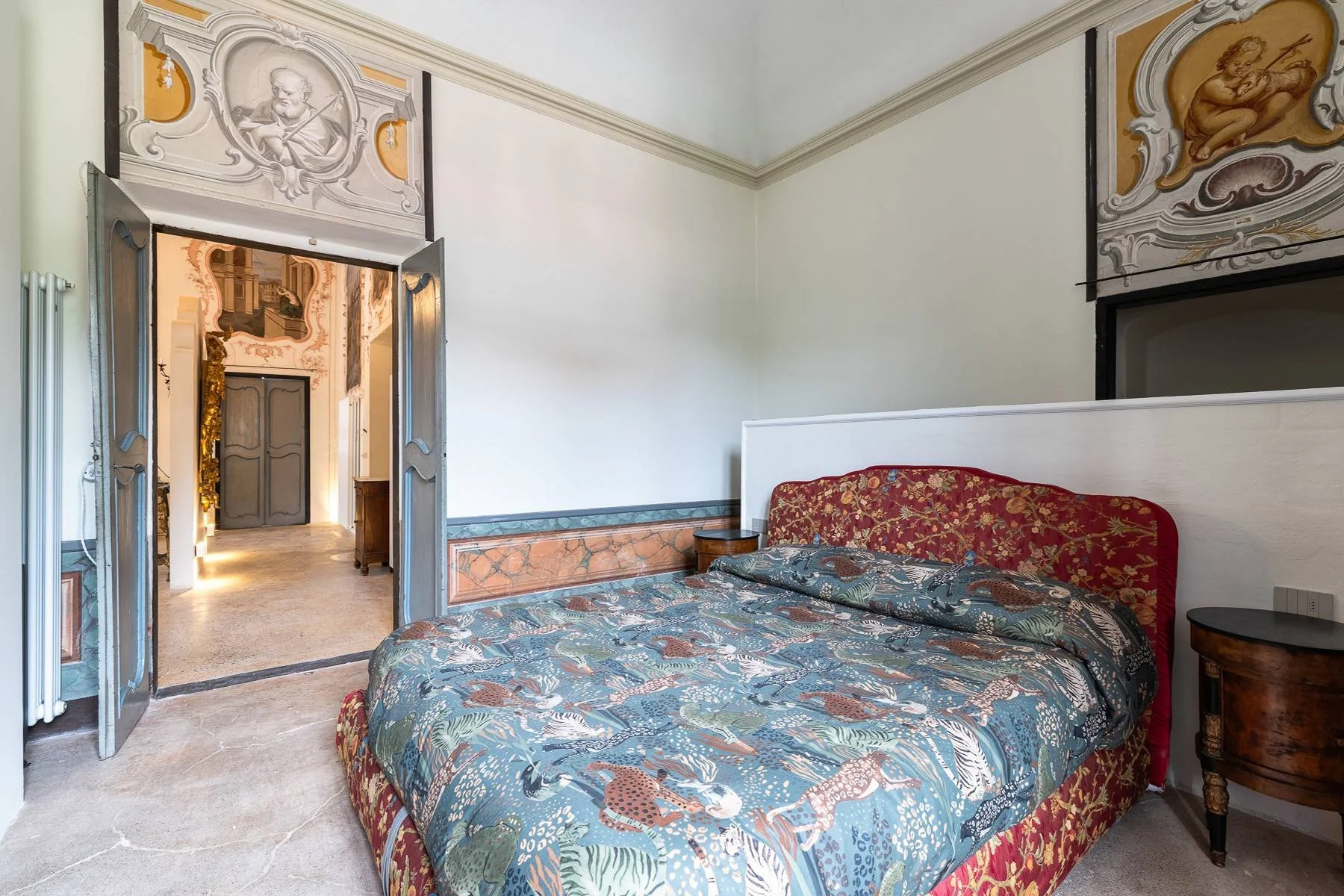 francis-york-16th-century-villa-finale-ligure-italian-riviera-10.jpg