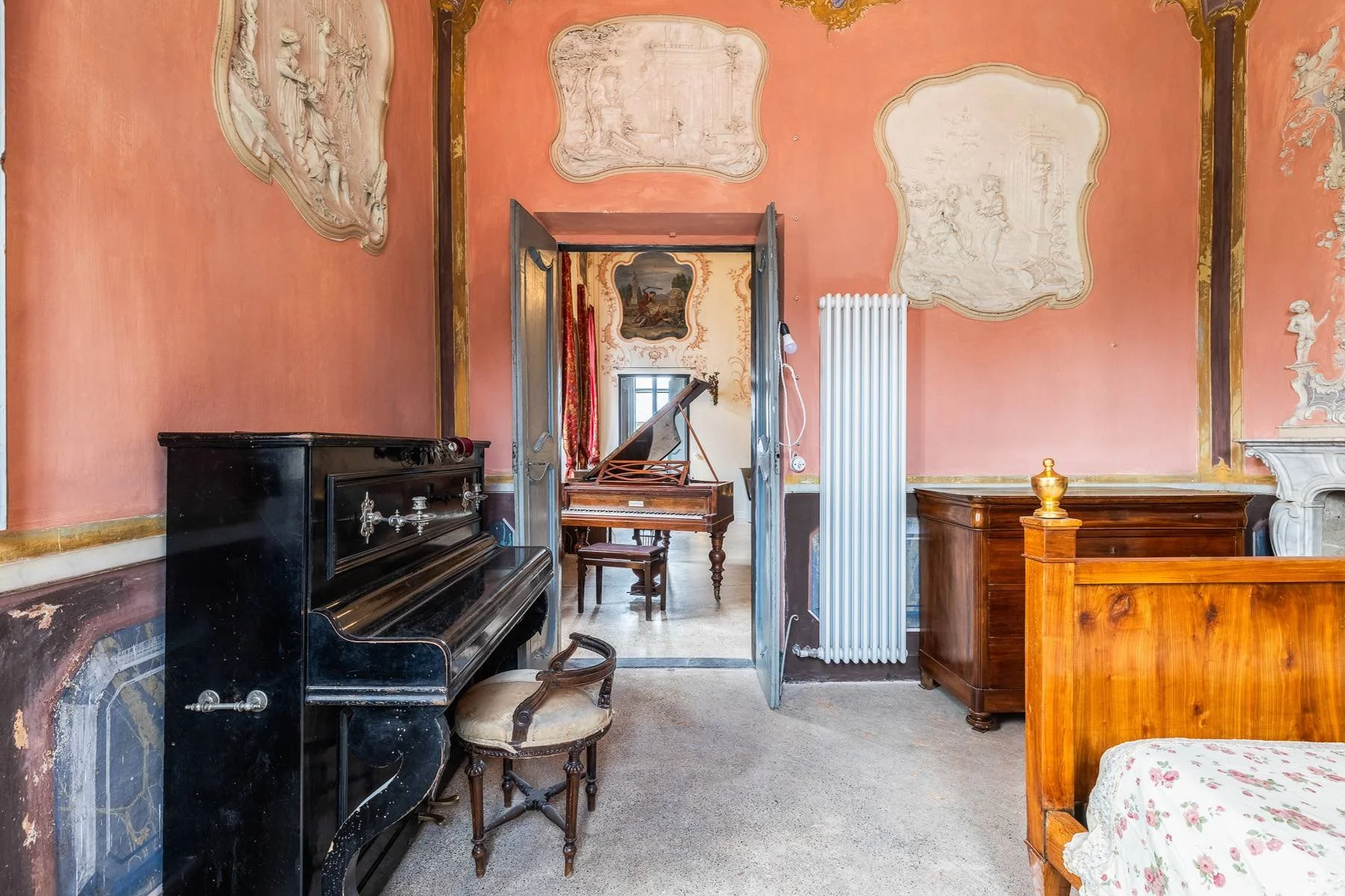 francis-york-16th-century-villa-finale-ligure-italian-riviera-7.jpg