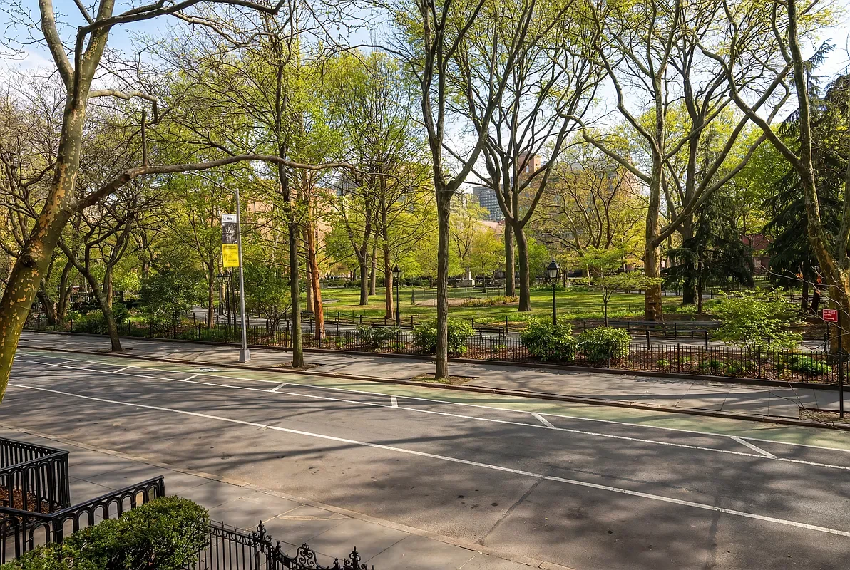 francis-york-23-washington-square-n-greenwich-village-townhouse-11.webp