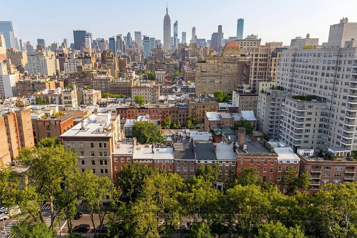 francis-york-23-washington-square-n-greenwich-village-townhouse-12.webp