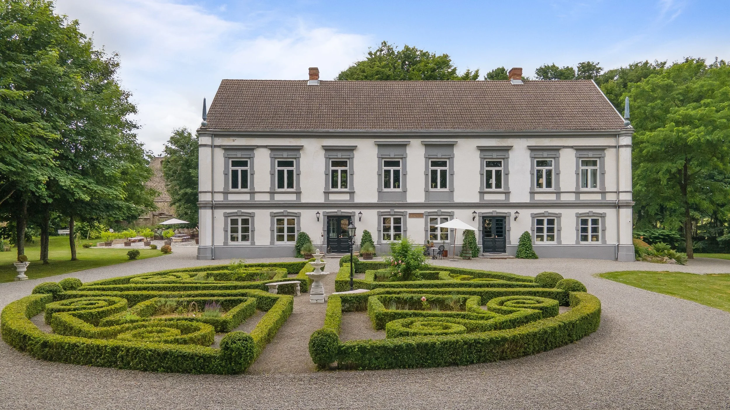 francis-york-vasterstad-herrgard-swedish-manor-for-sale-21.jpg