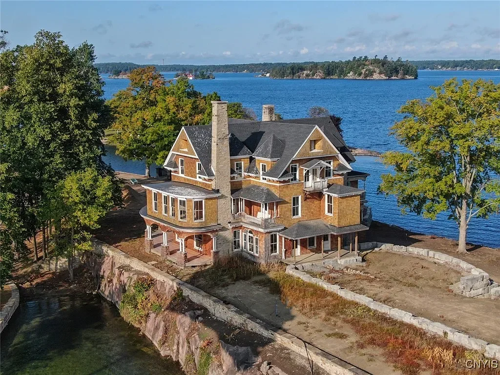 francis-york-sport-island-private-island-thousand-islands-new-york-20.webp