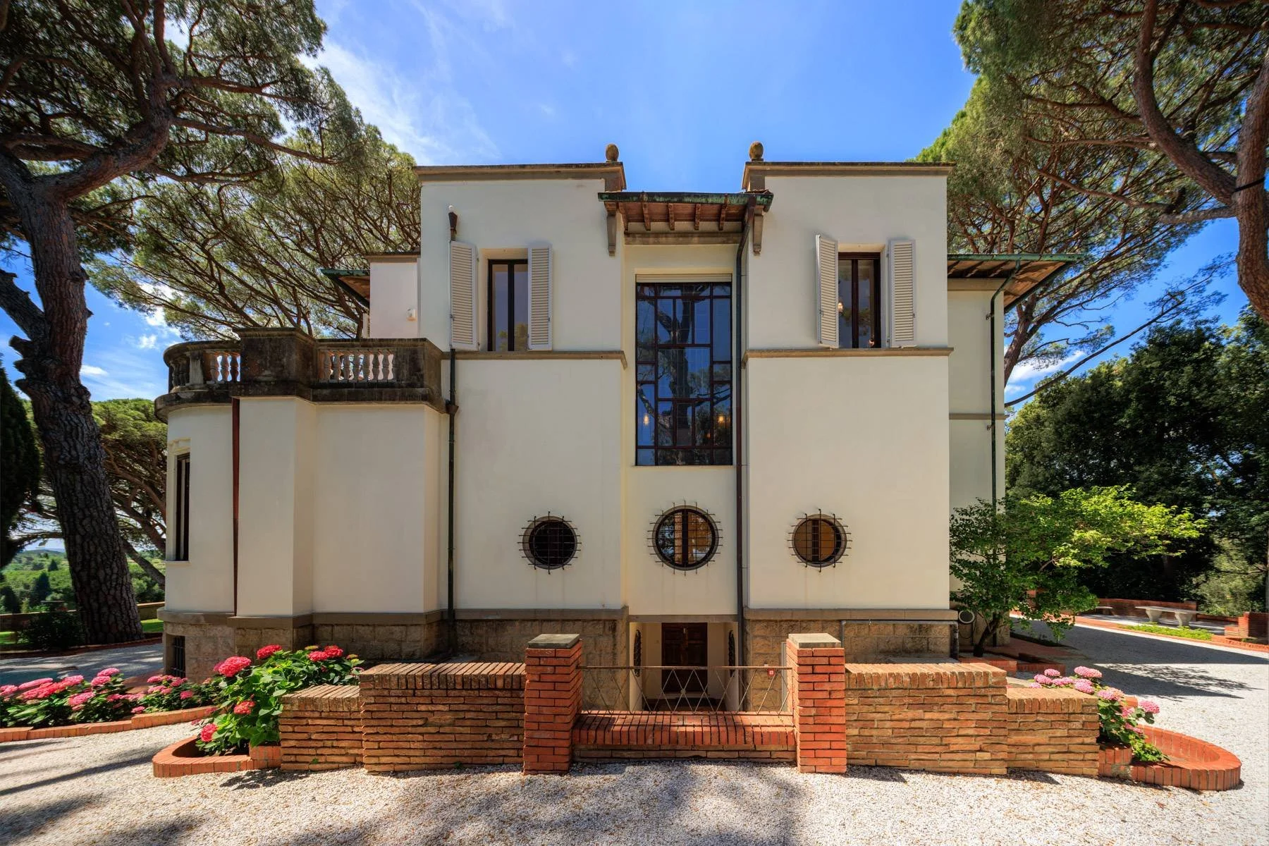 francis-york-fauglia-art-nouveau-villa-tuscany-pisa-4.jpg