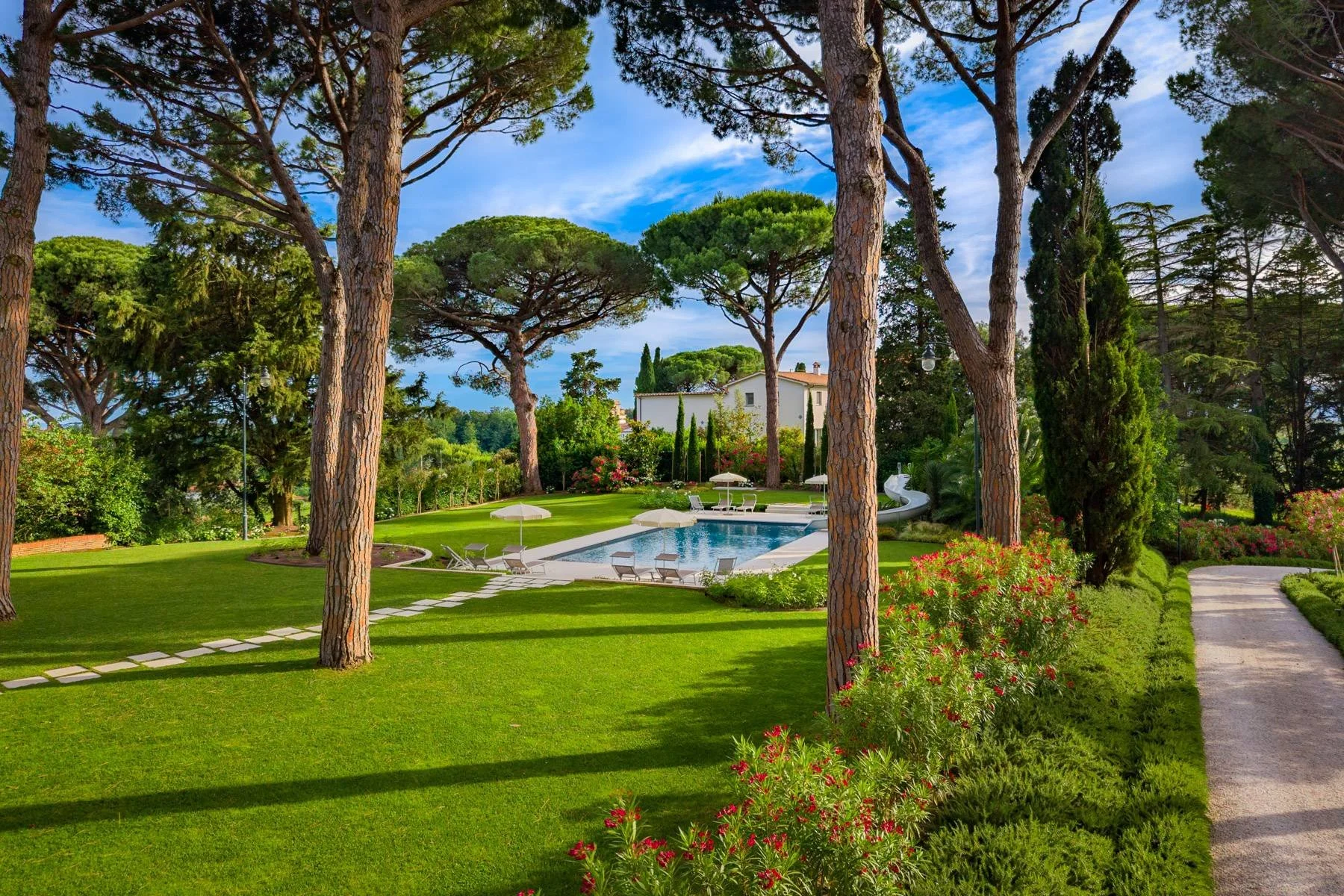 francis-york-fauglia-art-nouveau-villa-tuscany-pisa-30.jpg