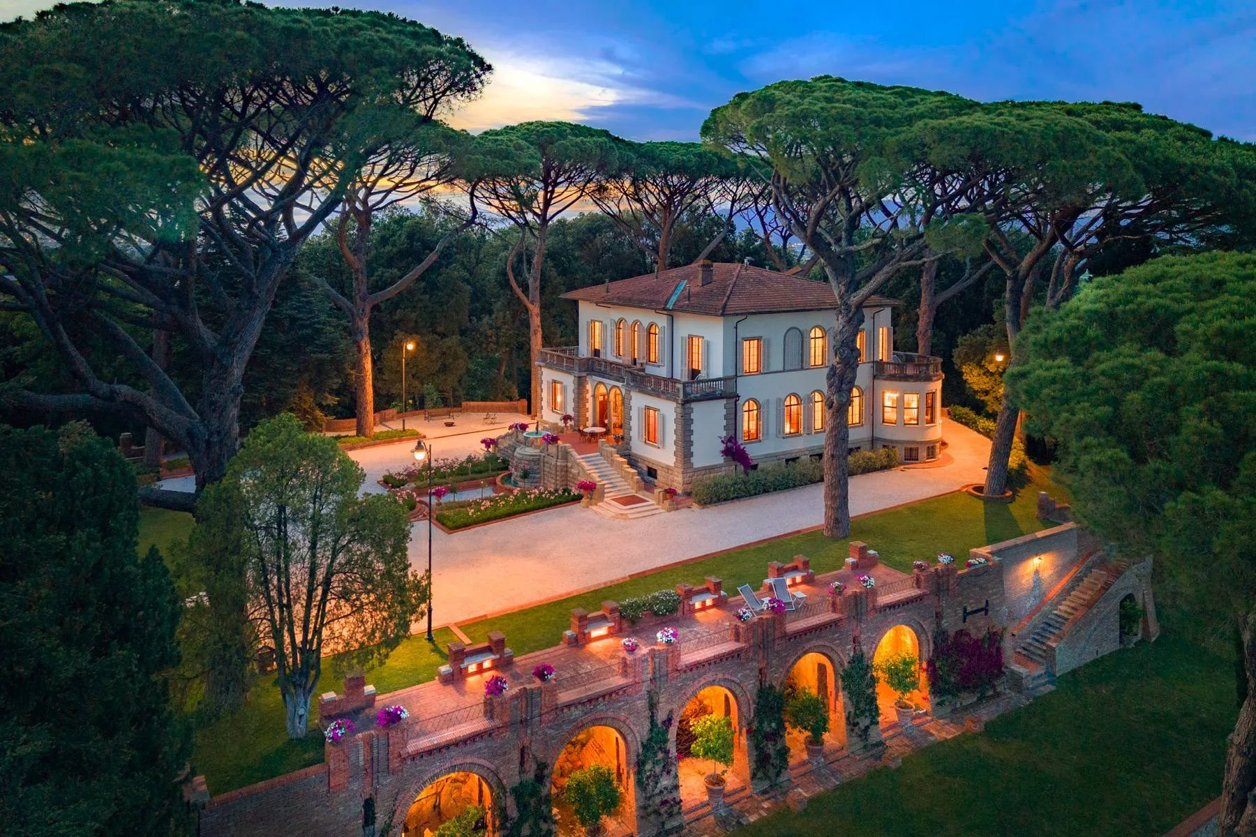 francis-york-fauglia-art-nouveau-villa-tuscany-pisa-36.jpg