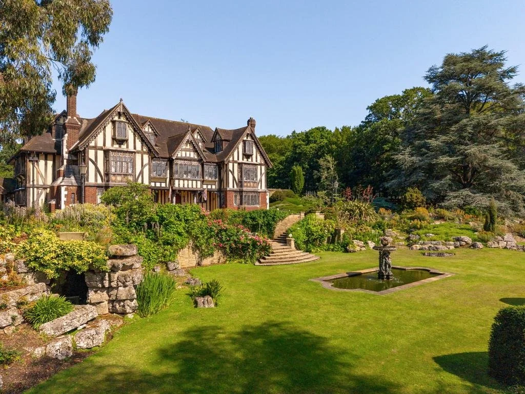 francis-york-ripley-grange-1920s-country-house-near-london-31.jpg