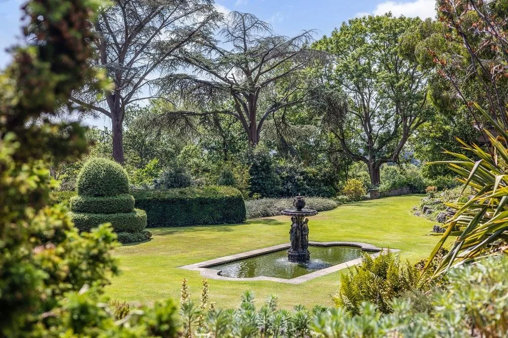 francis-york-ripley-grange-1920s-country-house-near-london-28.jpg