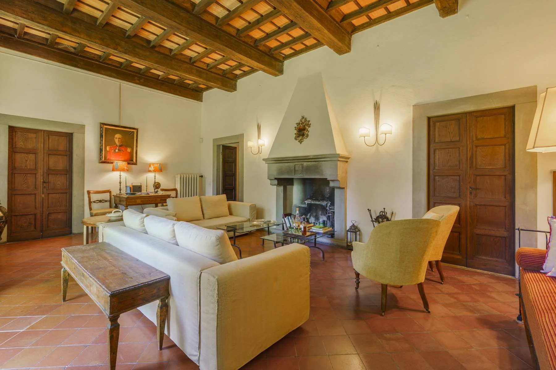 francis-york-109-acre-tuscan-estate-near-florence-for-sale29.jpg