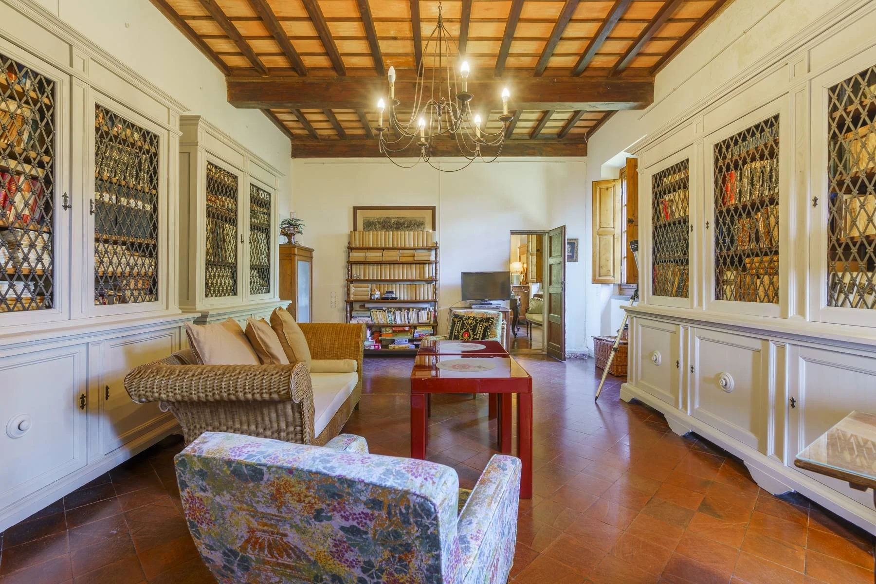 francis-york-109-acre-tuscan-estate-near-florence-for-sale17.jpg