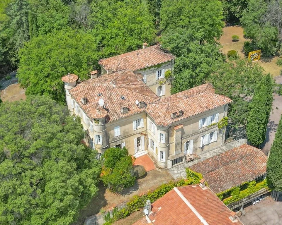 Château Bellevue in Provence: Former Home of Nadia Léger, One of Modern Art’s Overlooked Female Artists