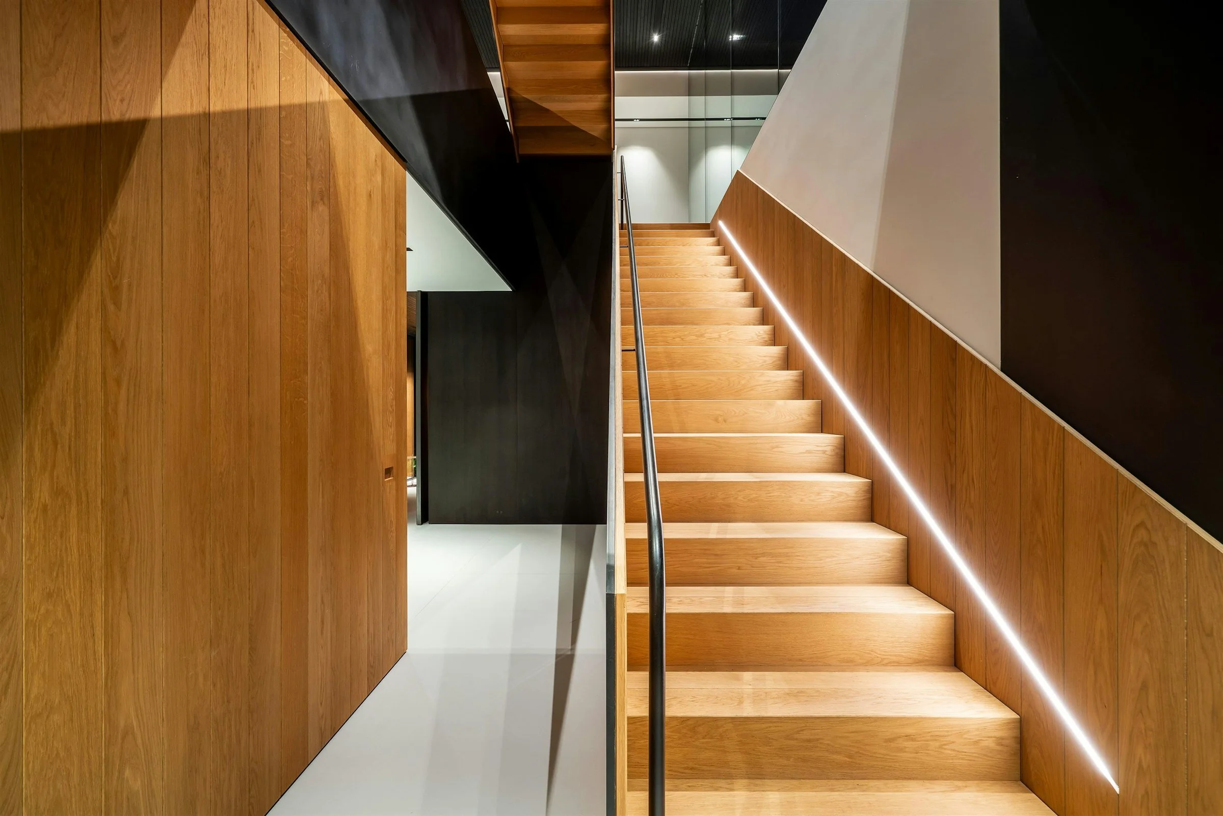 Liminal-house-McLeod-Bovell19.jpeg