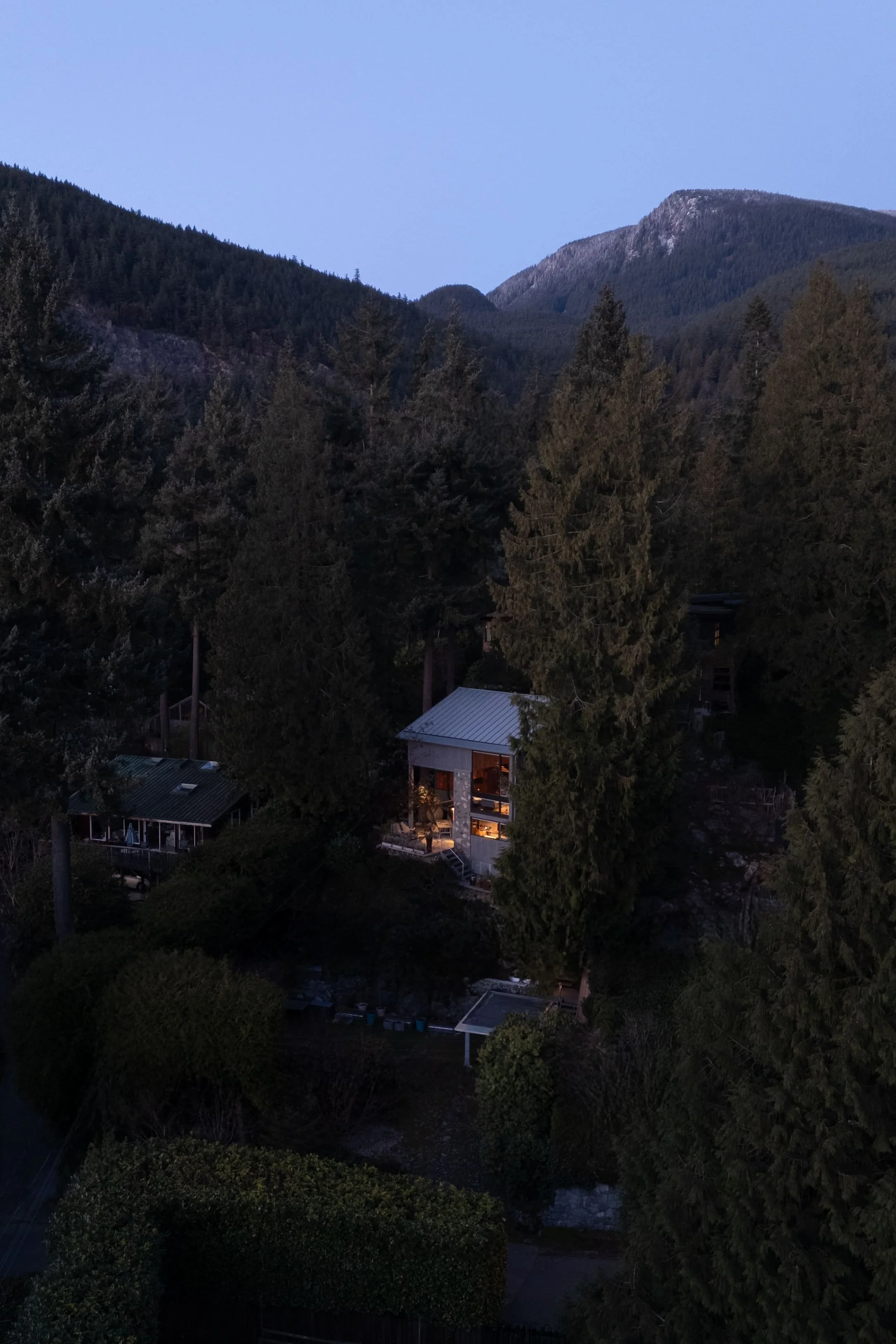 francis-york-Barry-Griblin-House-1973-West-Coast-Modern-West-Vancouver-2.jpg