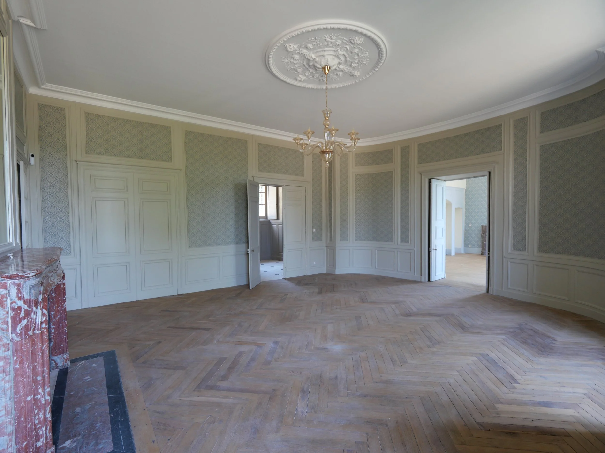 francis-york-a-former-benedictine-abbey-with-an-18th-century-chteau-and-abbey-church-is-for-sale-in-frances-loir-valley-40.JPG