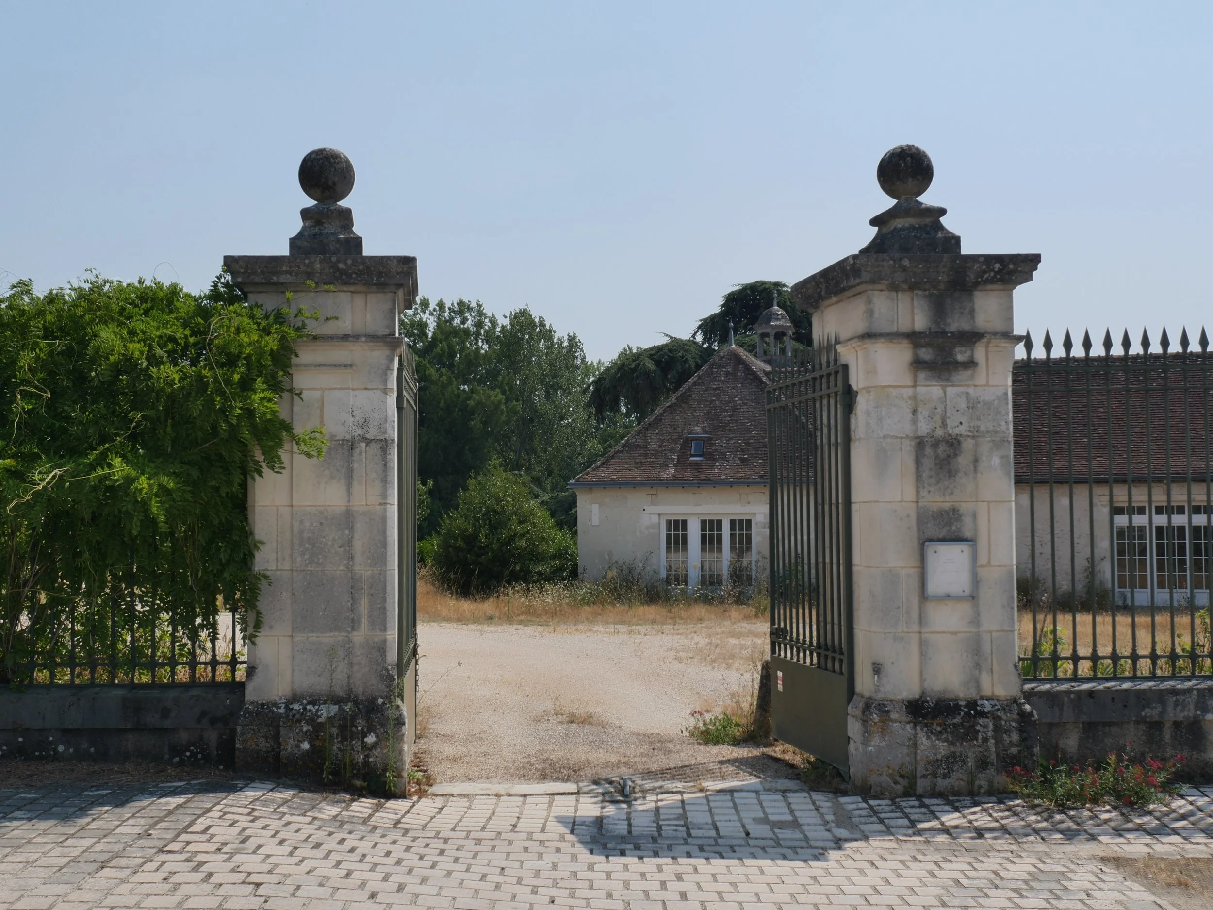 francis-york-a-former-benedictine-abbey-with-an-18th-century-chteau-and-abbey-church-is-for-sale-in-frances-loir-valley-127.JPG