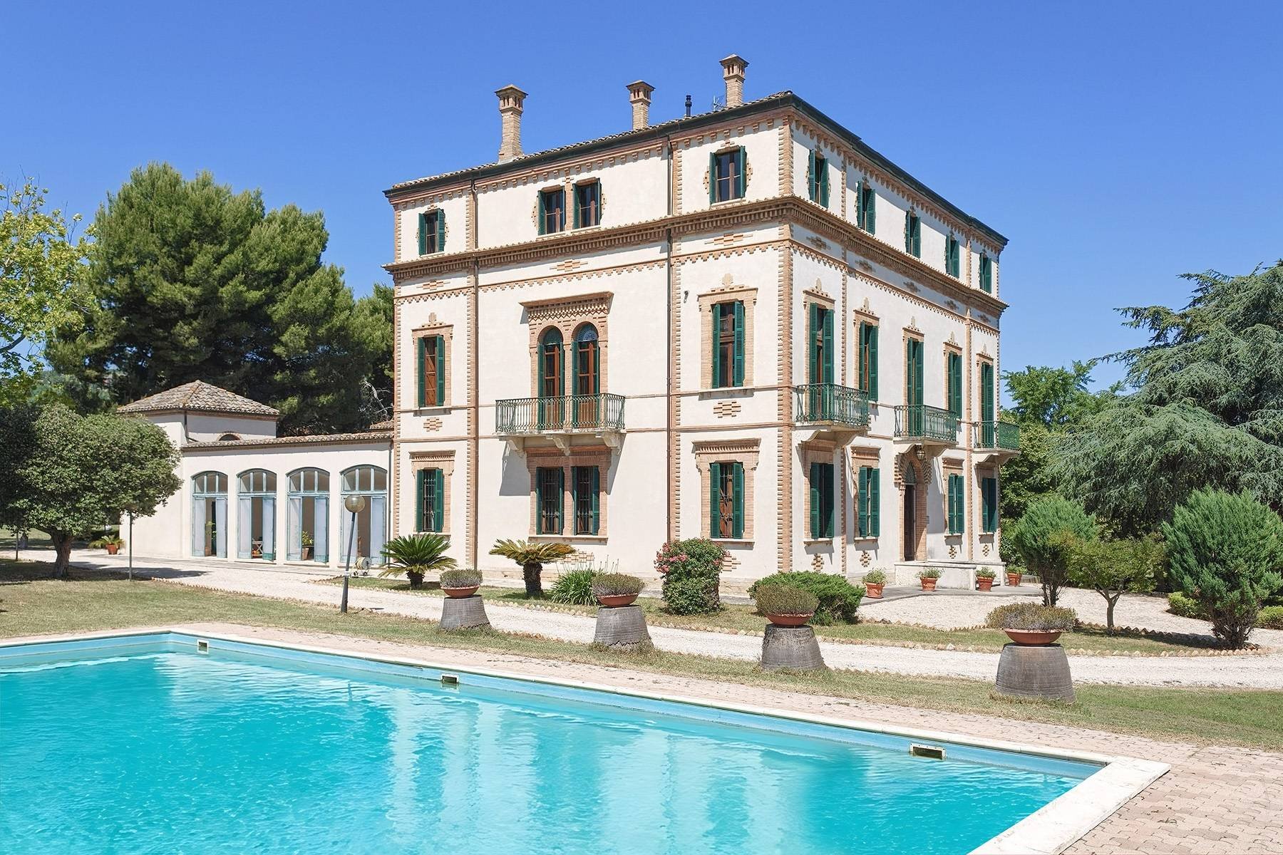 A 19th-Century Italian Villa in the Marche with a 5-Acre Park and Pool, Minutes from the Beach