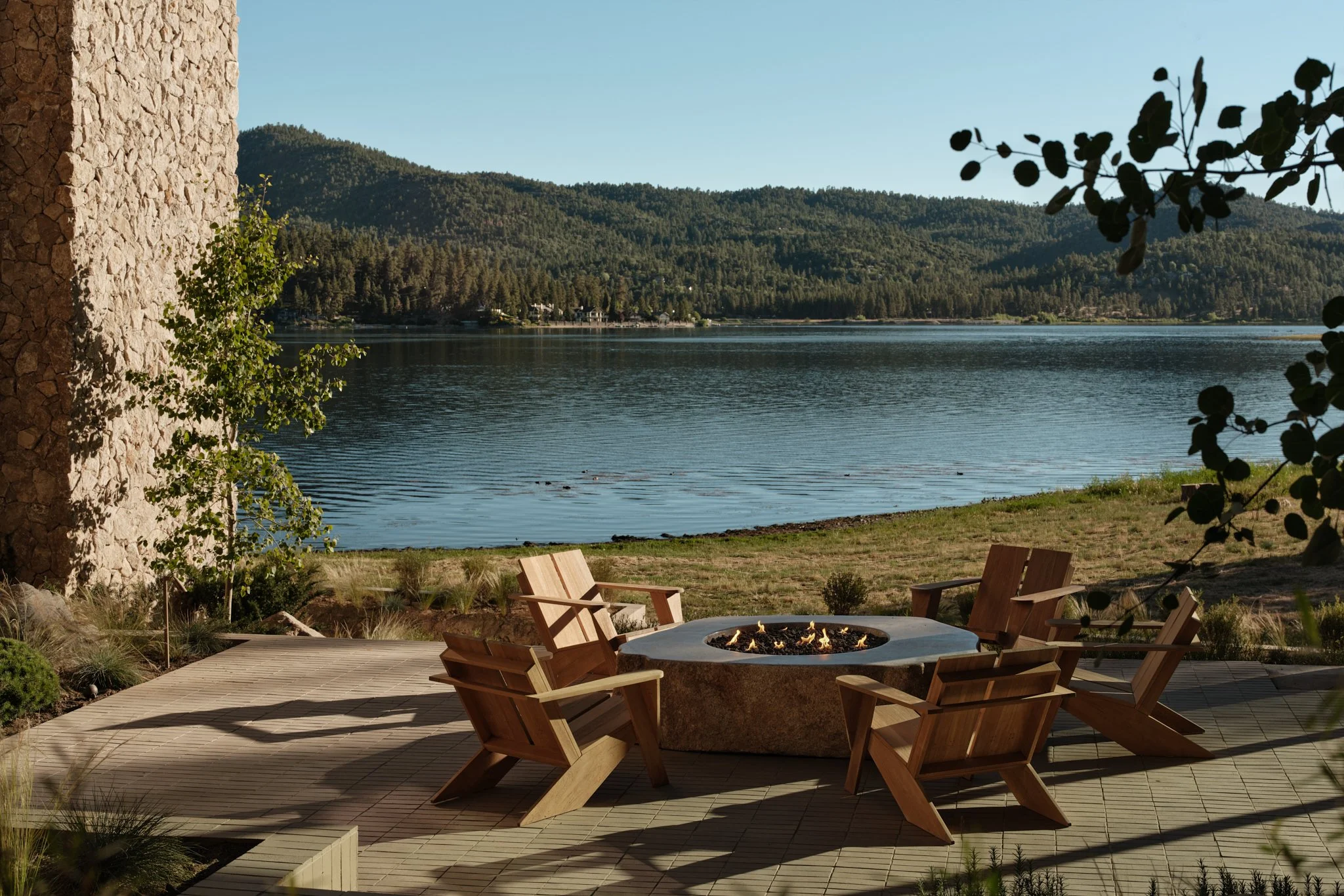 francis-york-design-lake-house-in-big-bear-california-17.jpg