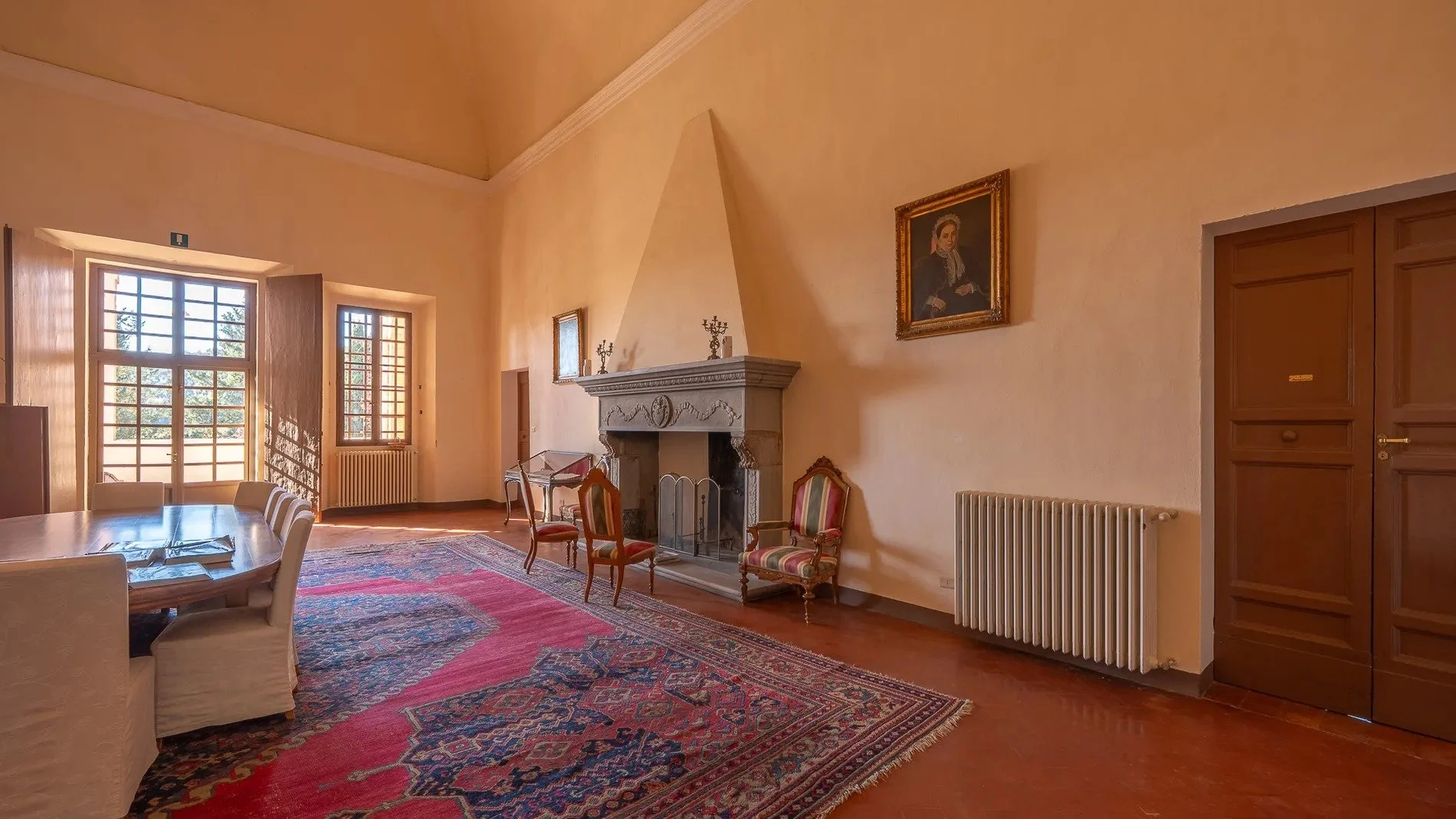 francis-york-a-17th-century-tuscan-estate-near-chianti-classico-with-olive-groves-vineyards-and-ancient-wine-cellars-17.jpg