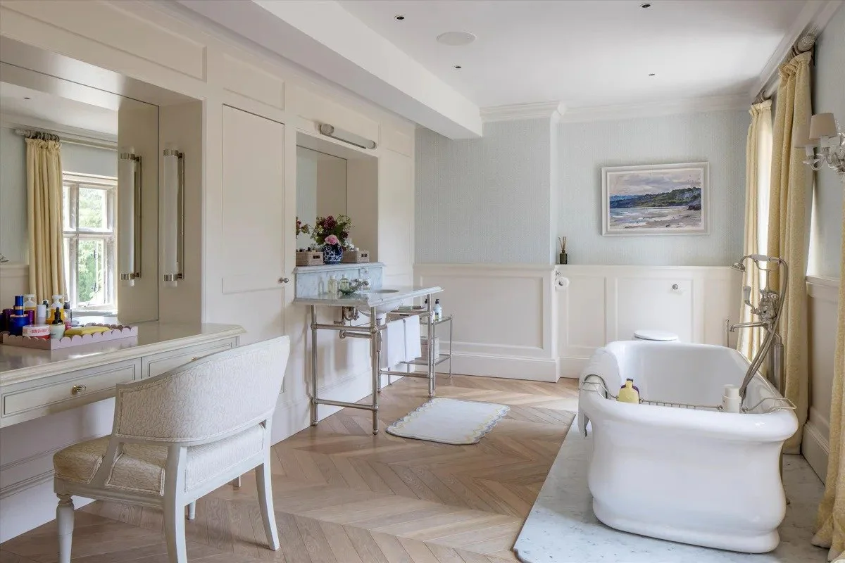 francis-york-Foxcote-Manor-cotswolds-estate-21.jpg