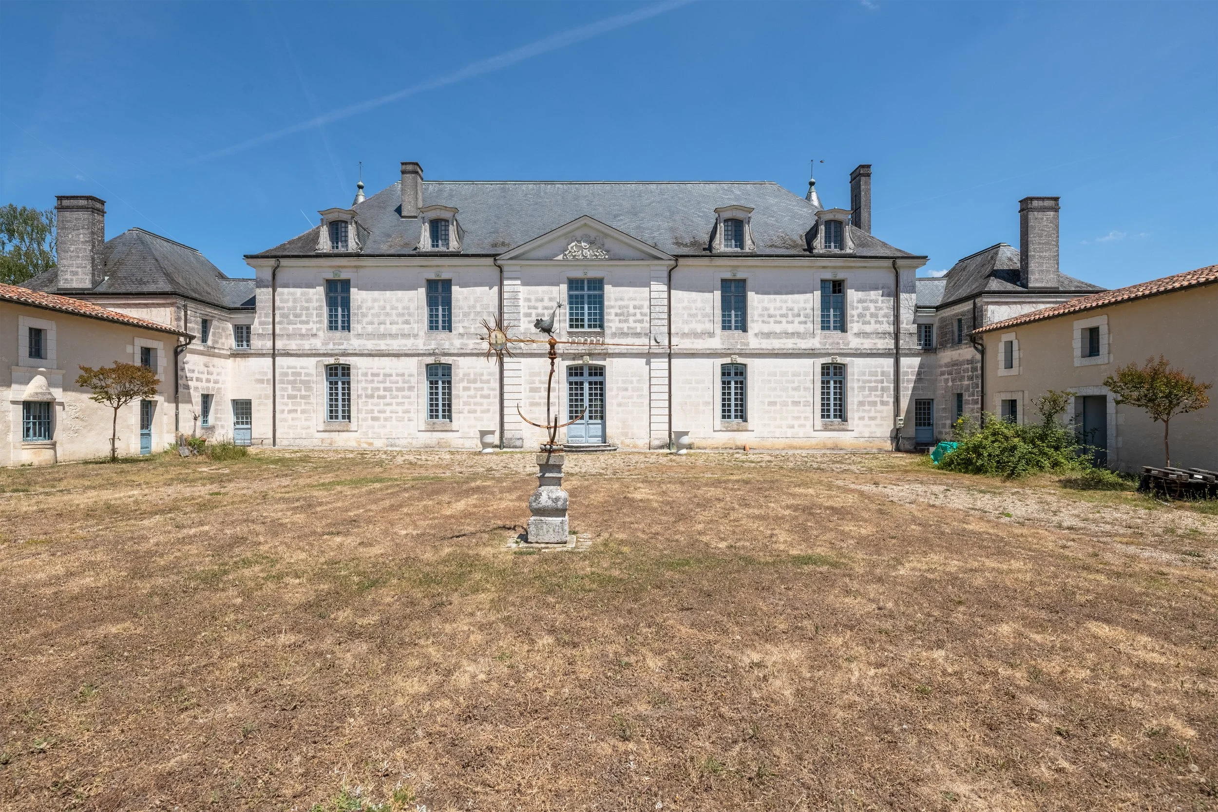 francis-york-PER-3888-FDL-18th-century-chateau-to-restore-185-acres-dordogne-france-2.jpg
