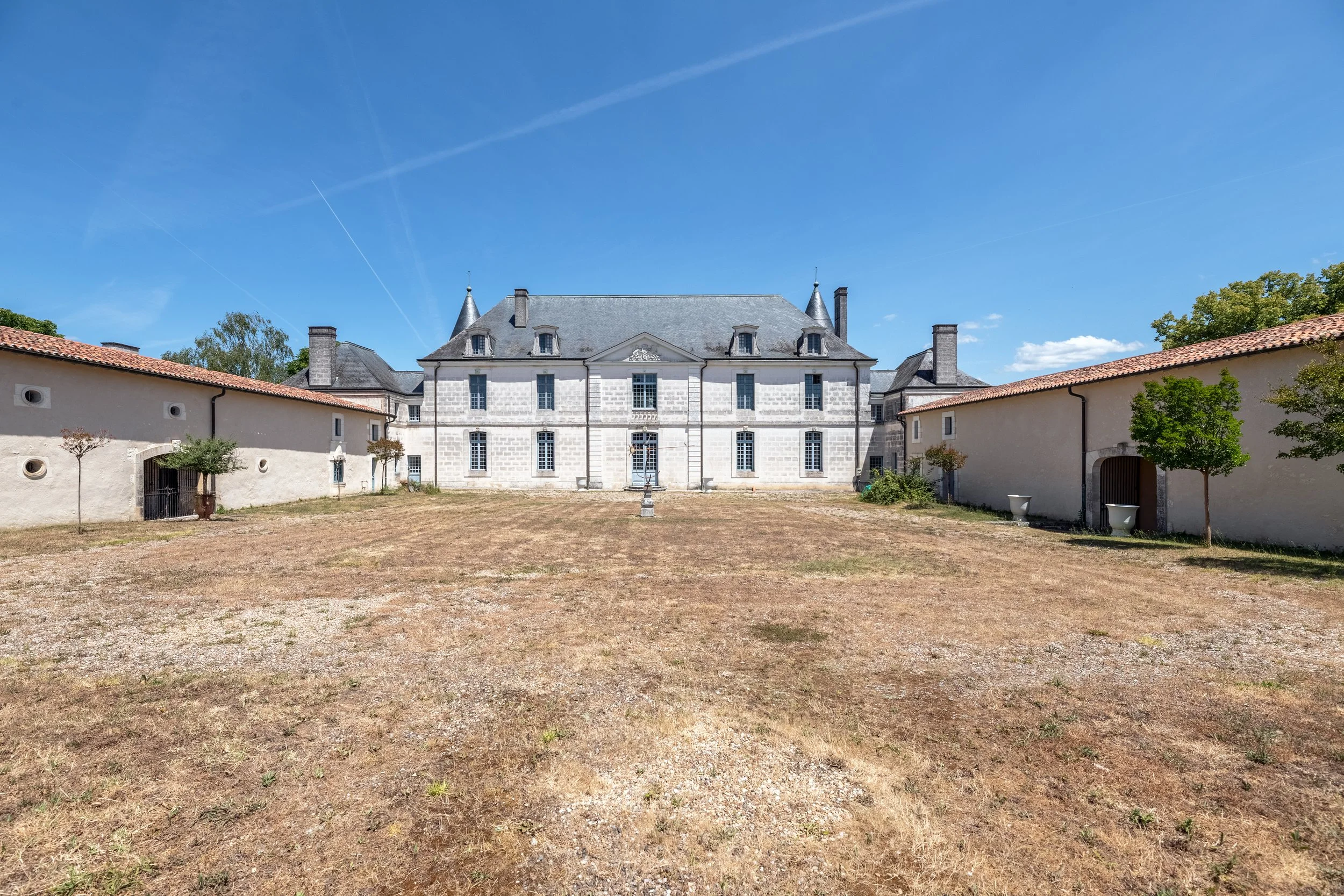 francis-york-PER-3888-FDL-18th-century-chateau-to-restore-185-acres-dordogne-france-3.jpg