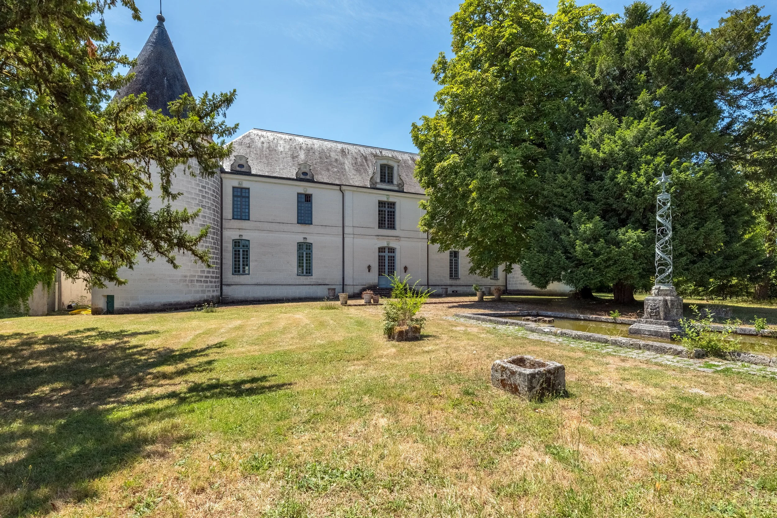 francis-york-PER-3888-FDL-18th-century-chateau-to-restore-185-acres-dordogne-france-12.jpg
