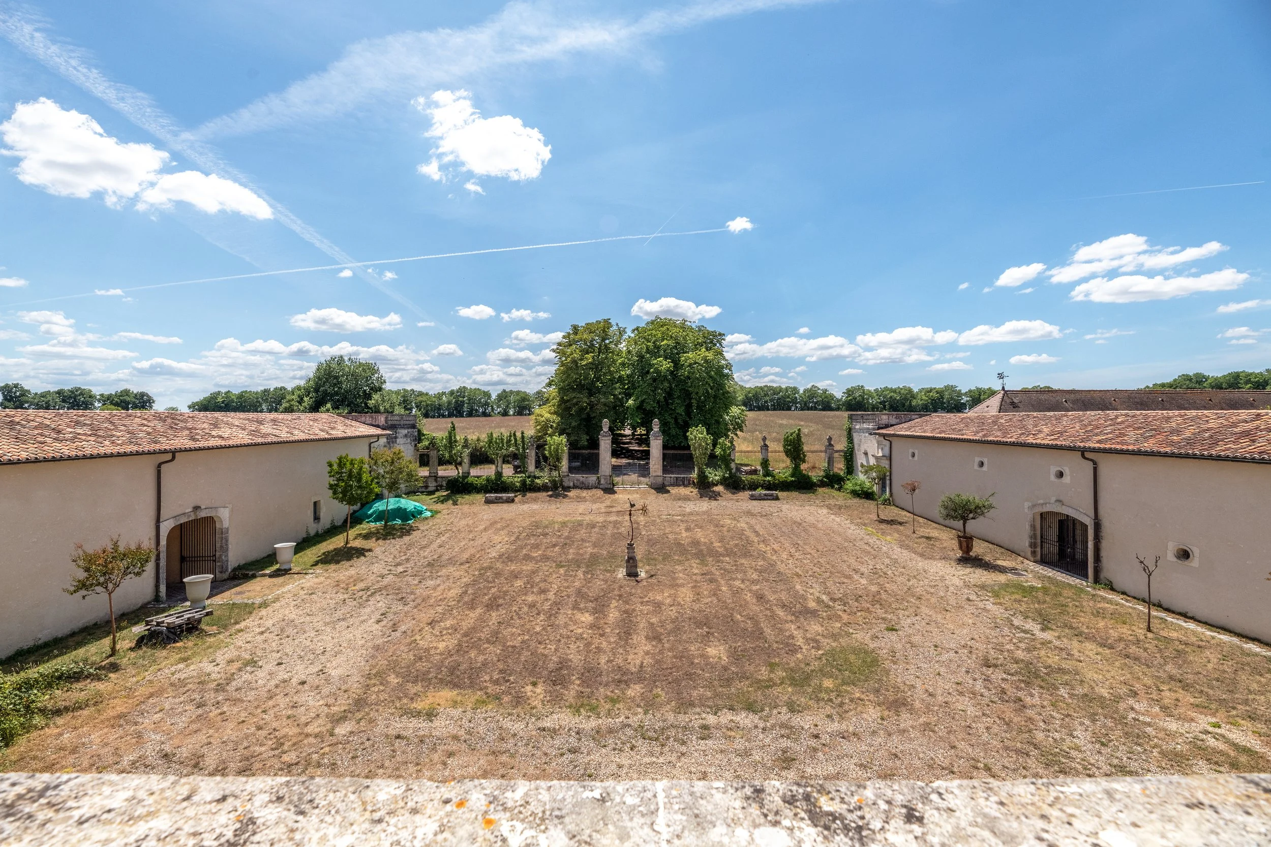 francis-york-PER-3888-FDL-18th-century-chateau-to-restore-185-acres-dordogne-france-21.jpg