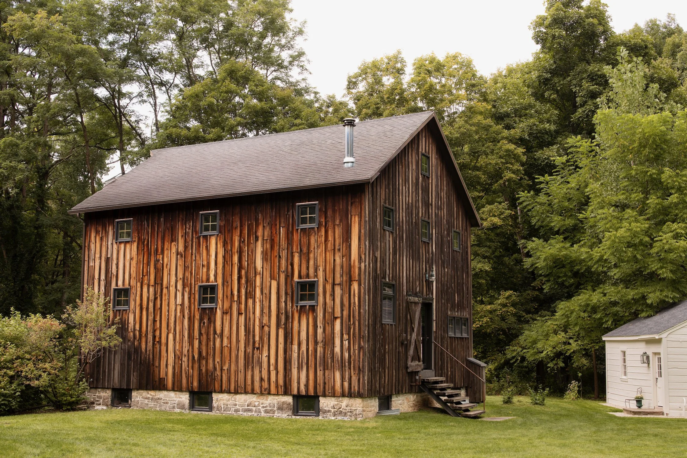 francis-york-restored-1765-farmhouse-converted-barn-hudson-valley-new-york-72.jpeg