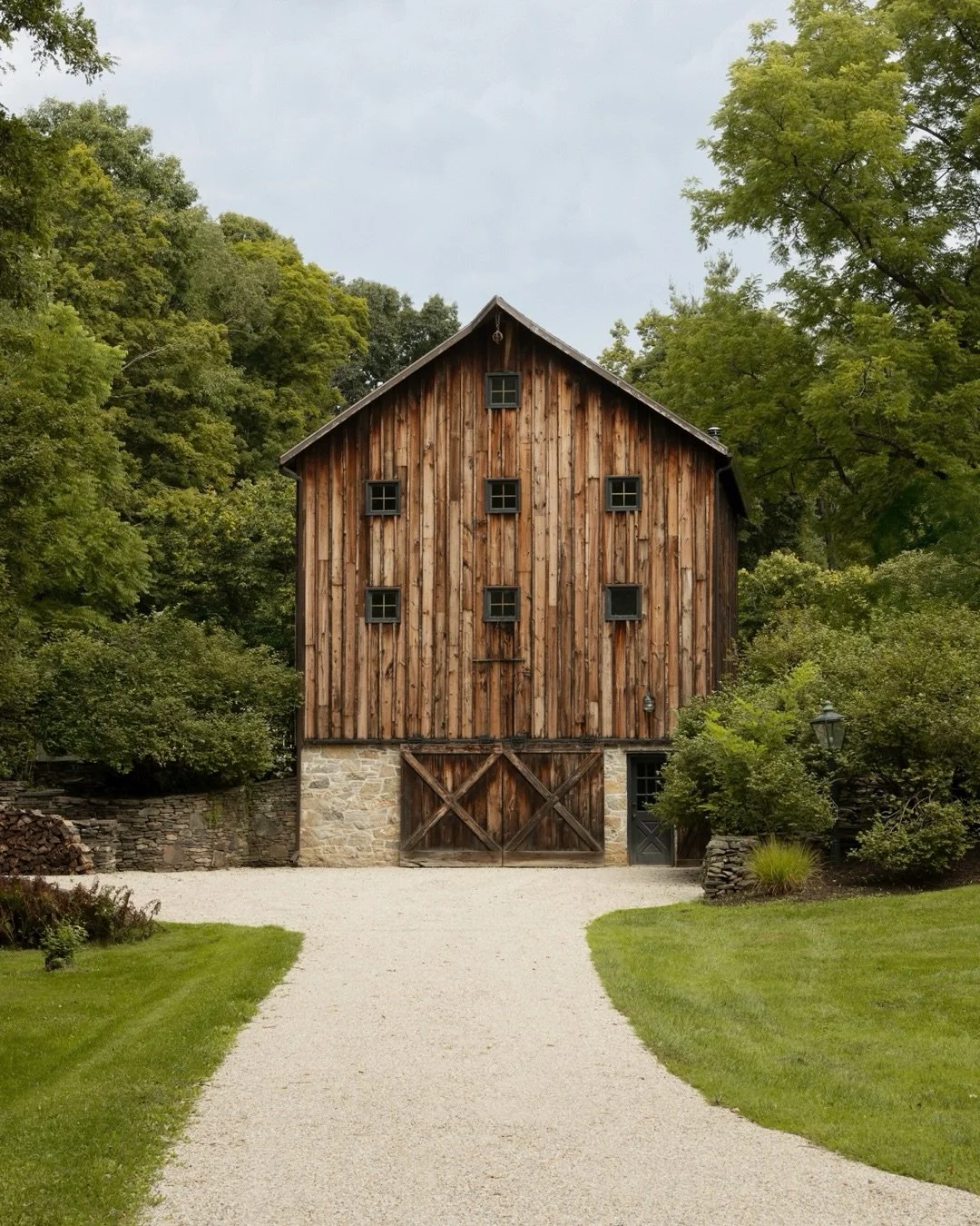 francis-york-restored-1765-farmhouse-converted-barn-hudson-valley-new-york-75.jpeg
