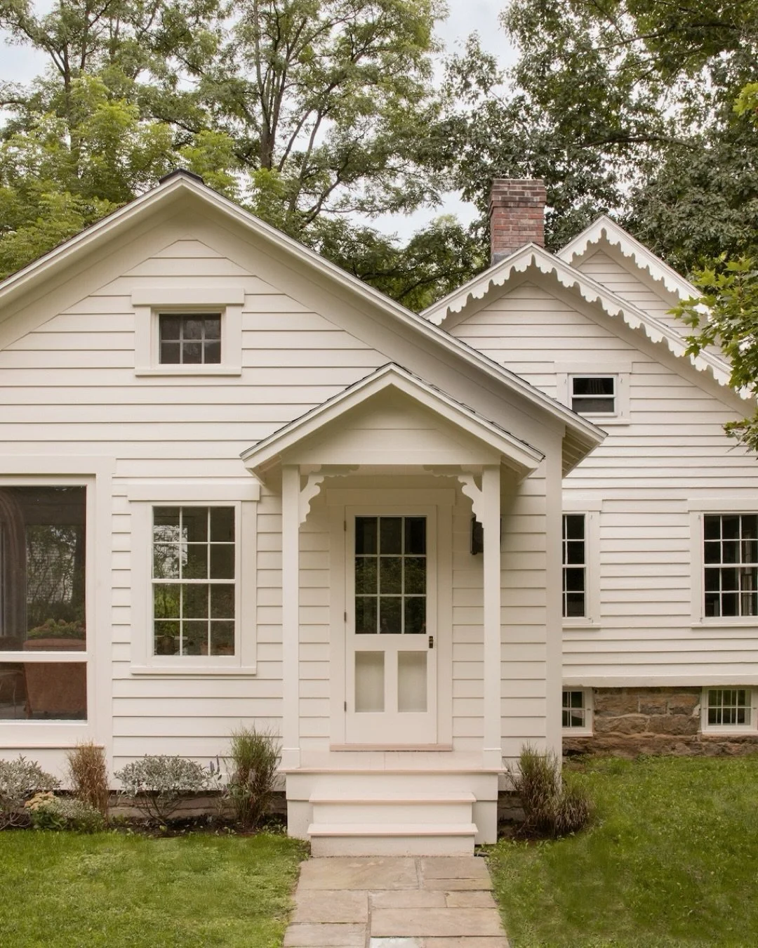 francis-york-restored-1765-farmhouse-converted-barn-hudson-valley-new-york-82.jpeg
