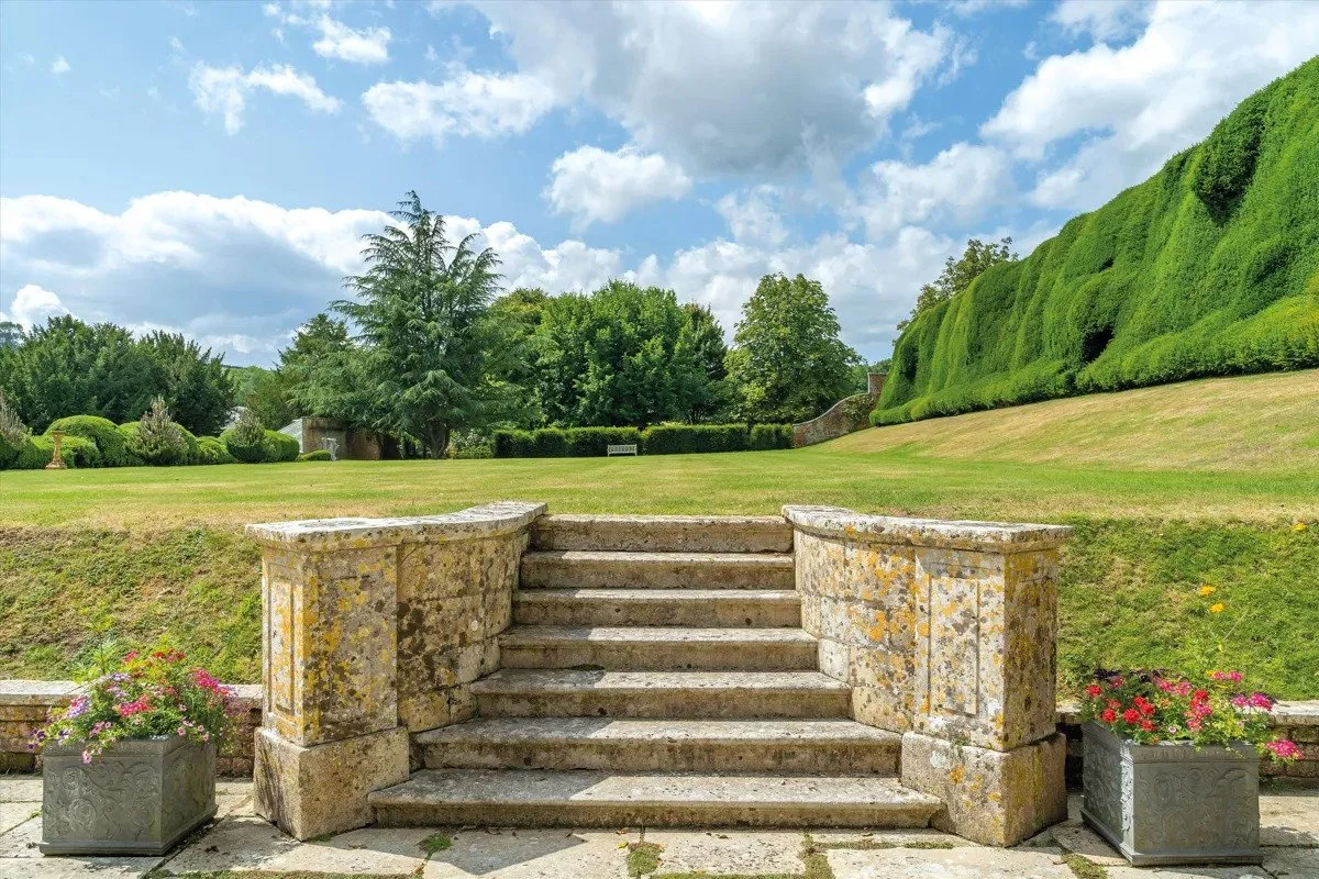 binghams-melcombe-historic-manor-estate-dorset-england-20.jpg