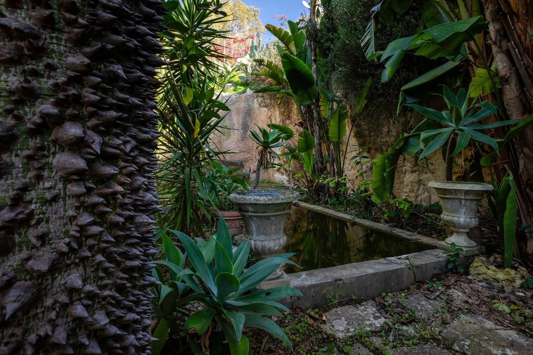 francis-york-19th-century-aristocratic-villa-noto-sicily-italy-21.jpg