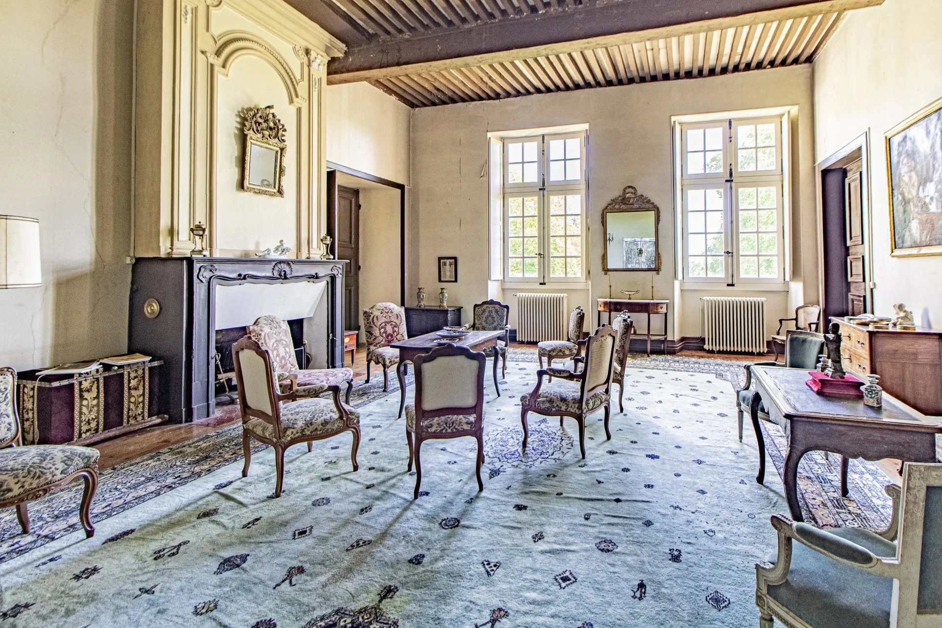 francis-york-17th-century-chateau-du-busca-maniban-gascony-france-armagnac-5.jpg
