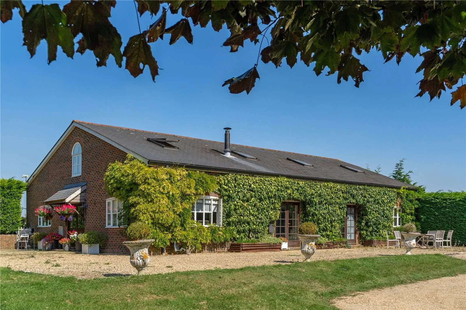 francis-york-hunton-manor-georgian-country-house-hampshire-england-25.jpg