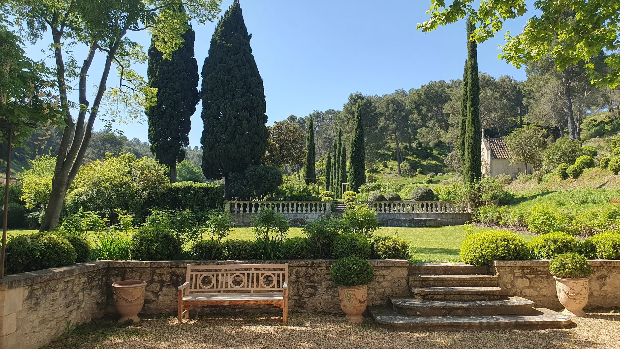 francis-york-18th-century-provencal-farmhouse-alpilles-saint-remy-de-provence-8.jpg