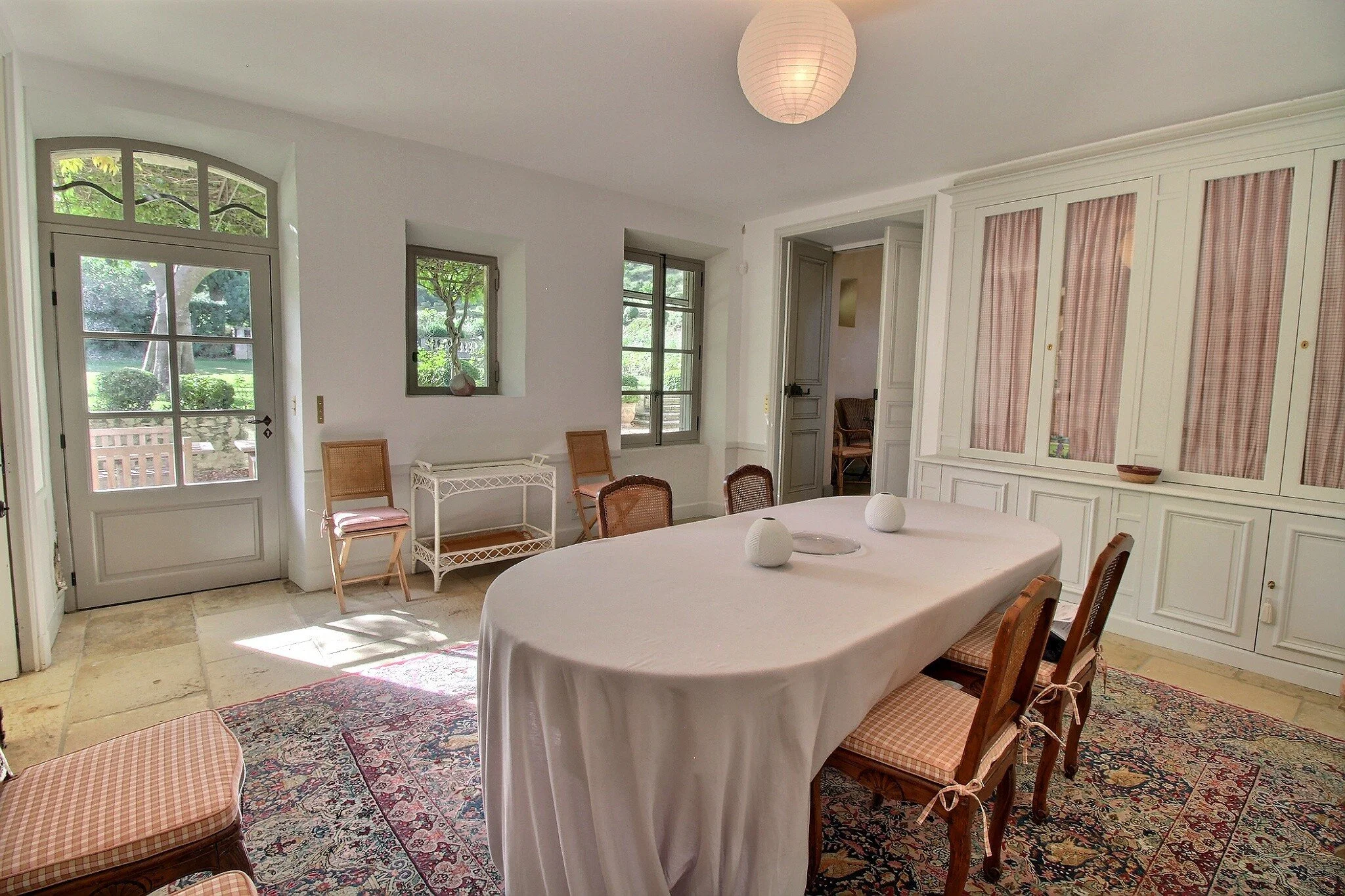 francis-york-18th-century-provencal-farmhouse-alpilles-saint-remy-de-provence-32.jpg