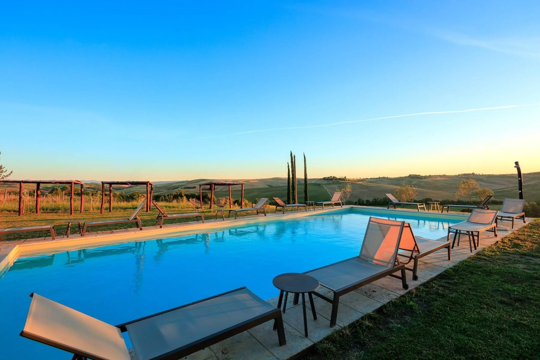 francis-york-medieval-villa-753-acre-wine-estate-tuscany-italy-7.jpg