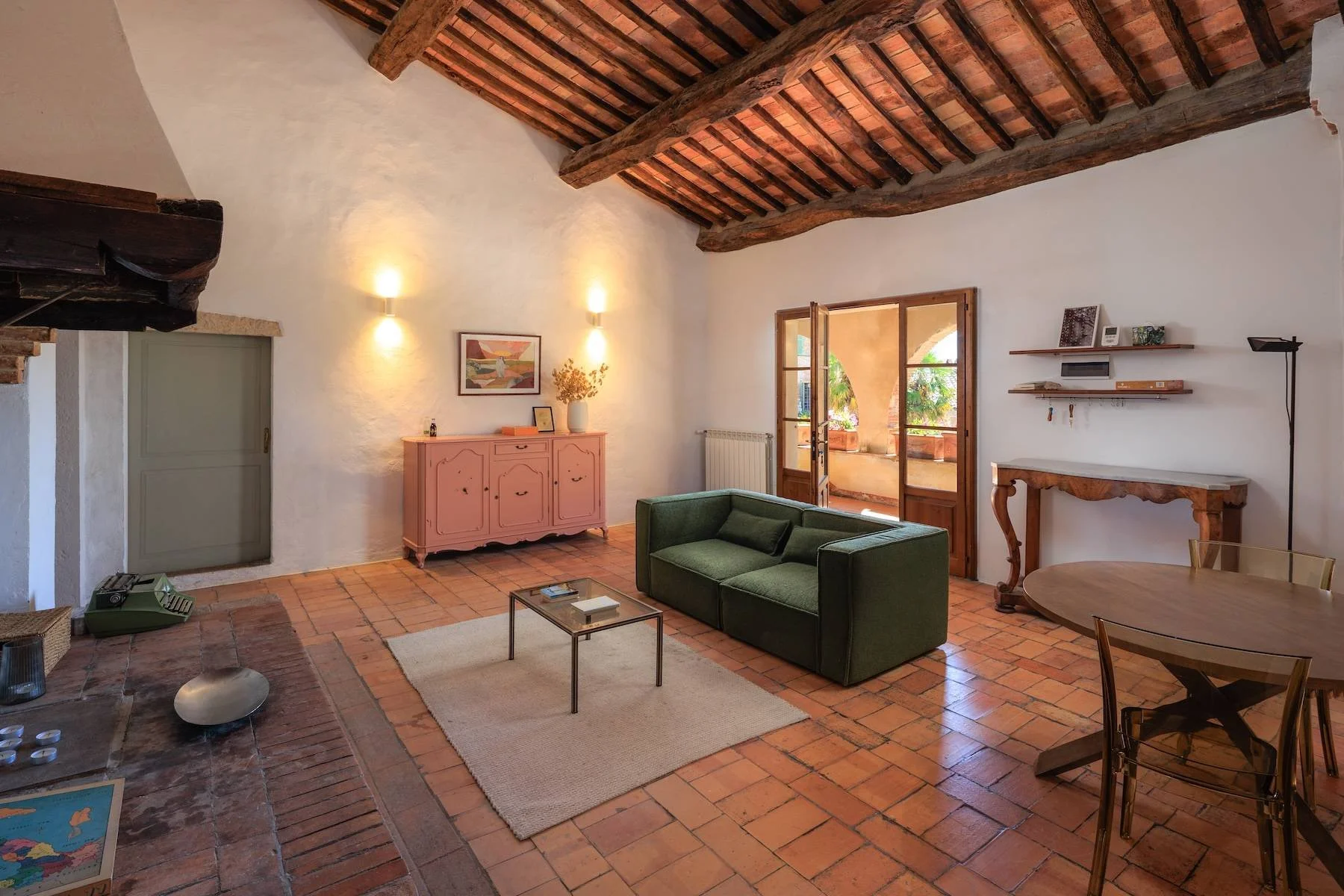 francis-york-medieval-villa-753-acre-wine-estate-tuscany-italy-17.jpg