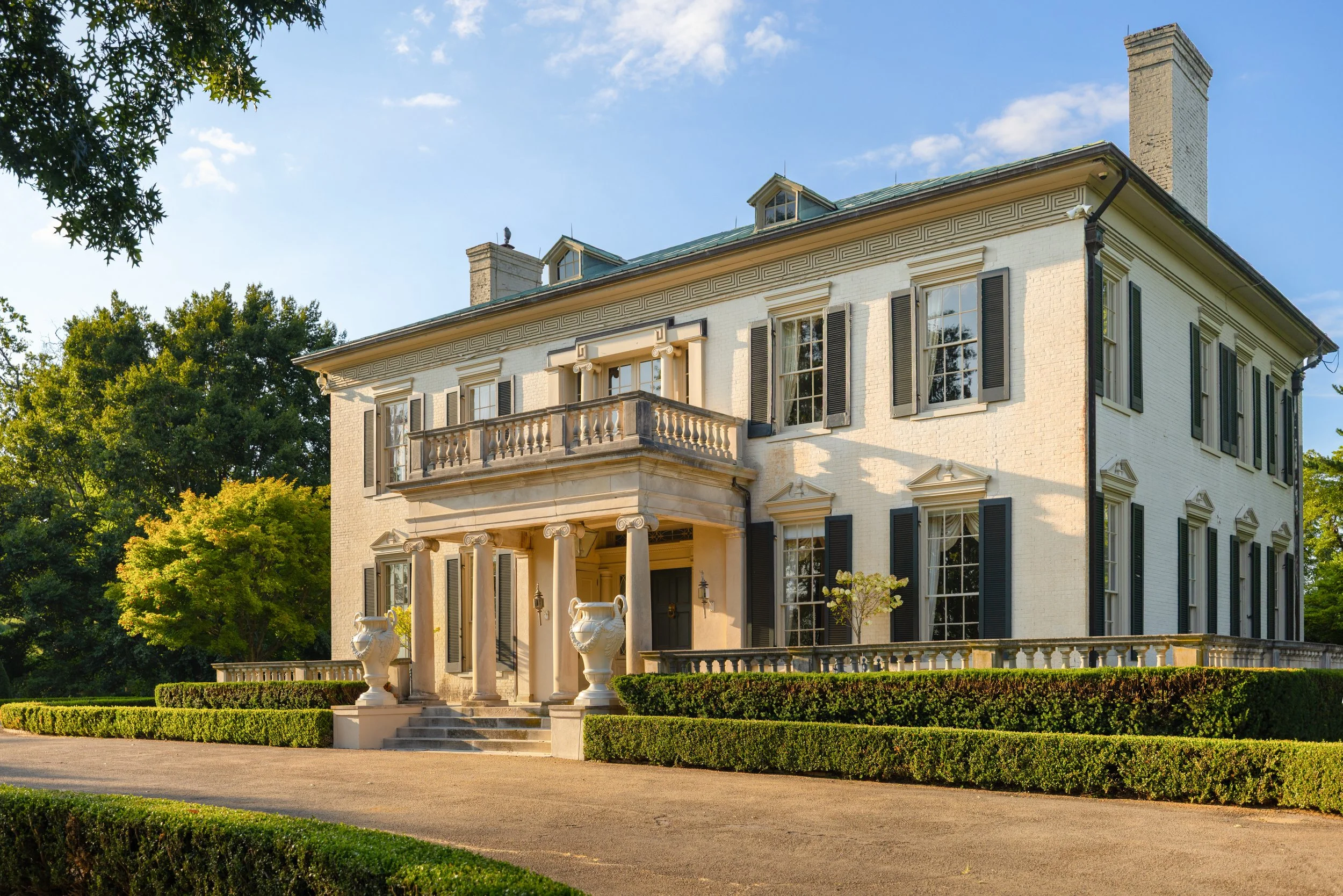 francis-york-castleton-lyons-historic-kentucky-equestrian-estate-keeneland-championship-sale-11.jpg