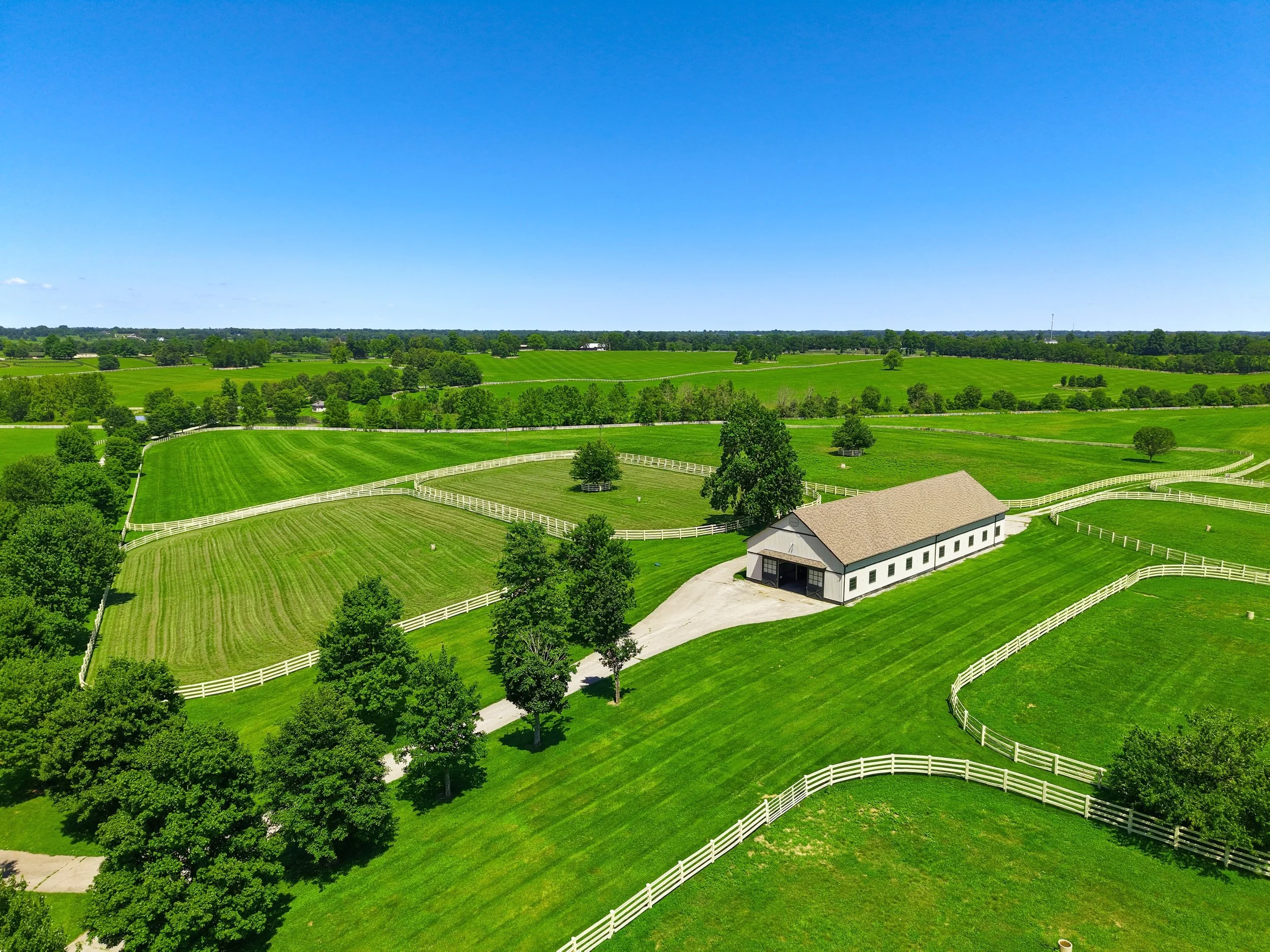 francis-york-castleton-lyons-historic-kentucky-equestrian-estate-keeneland-championship-sale-78.jpg