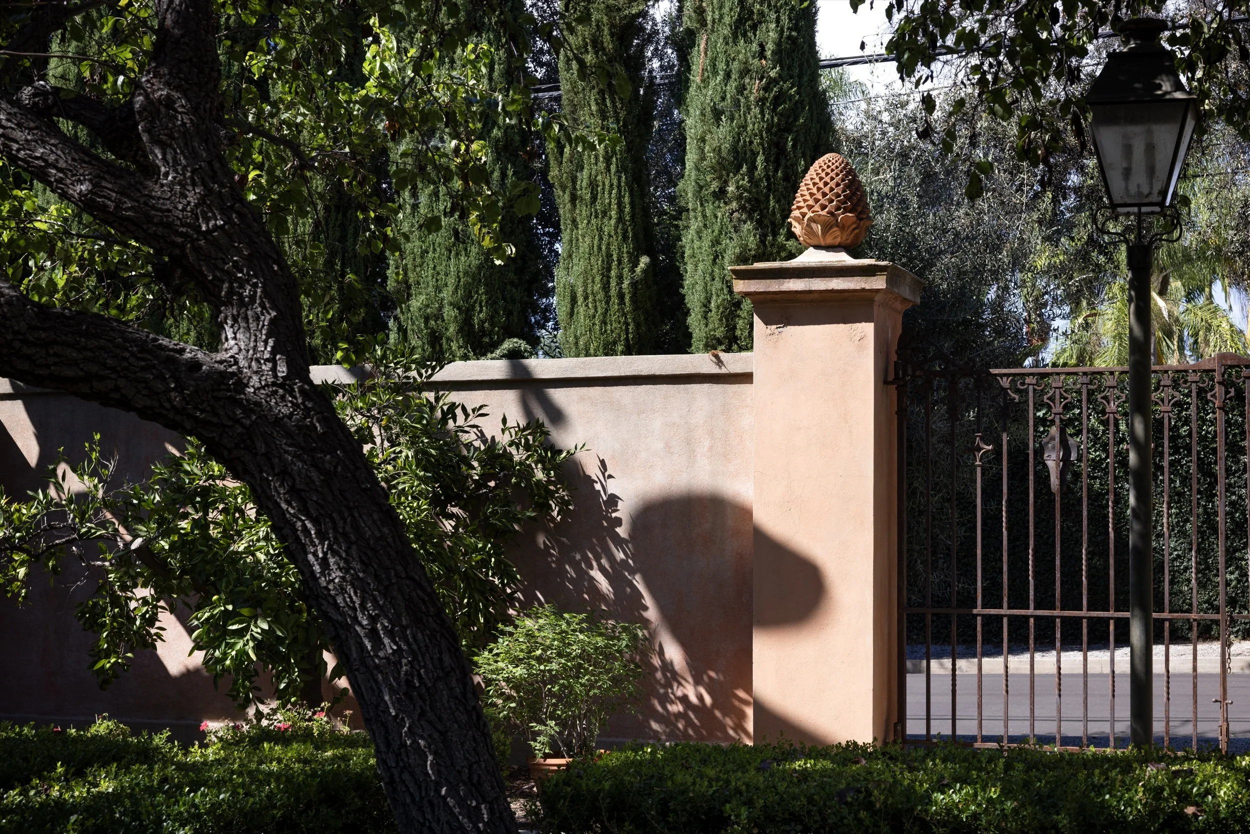 francis-york-445-Columbia-Street-South-Pasadena-Bob-Ray-Offenhauser-Residence-2.jpg