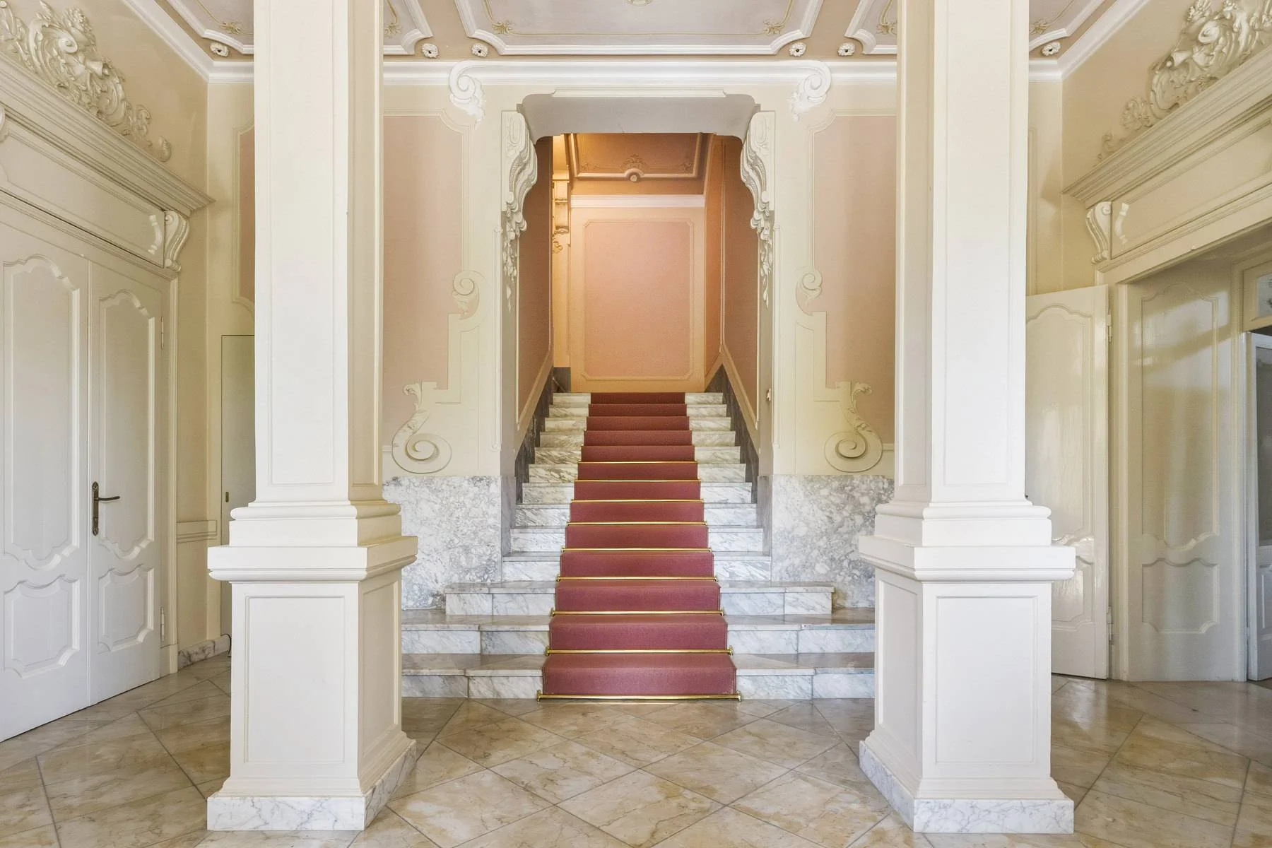 francis-york-lake-garda-villa-2.jpg
