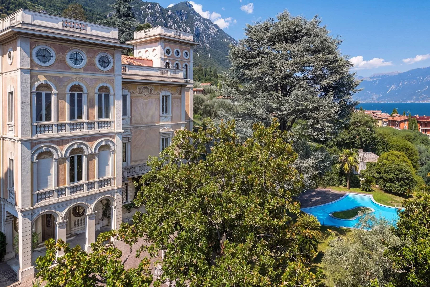 francis-york-lake-garda-villa-1.jpg