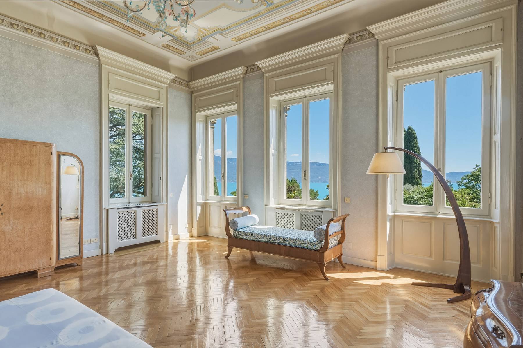 francis-york-lake-garda-villa-12.jpg
